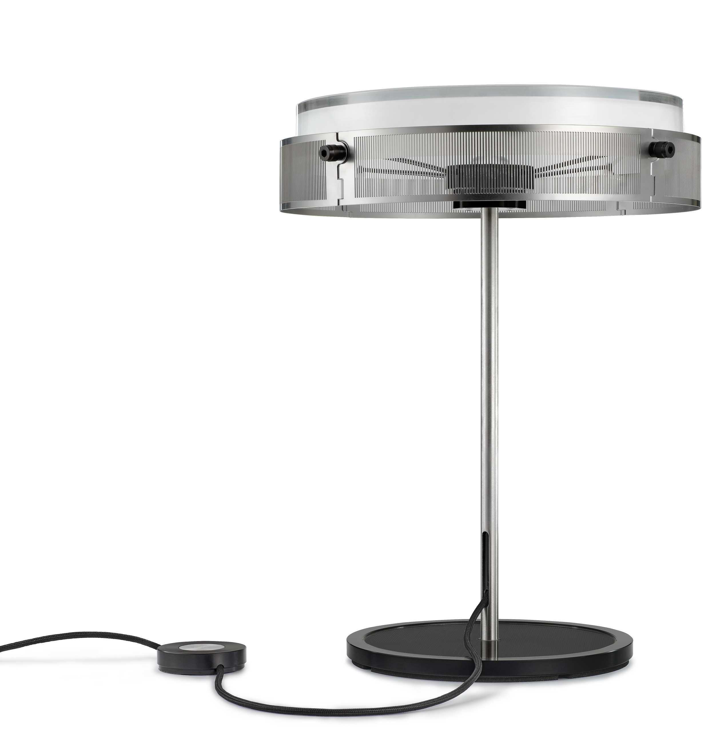 Anima Tischleuchte von Lumina: Moderne Lampe mit silbernem Schirm und schwarzem Fuß.