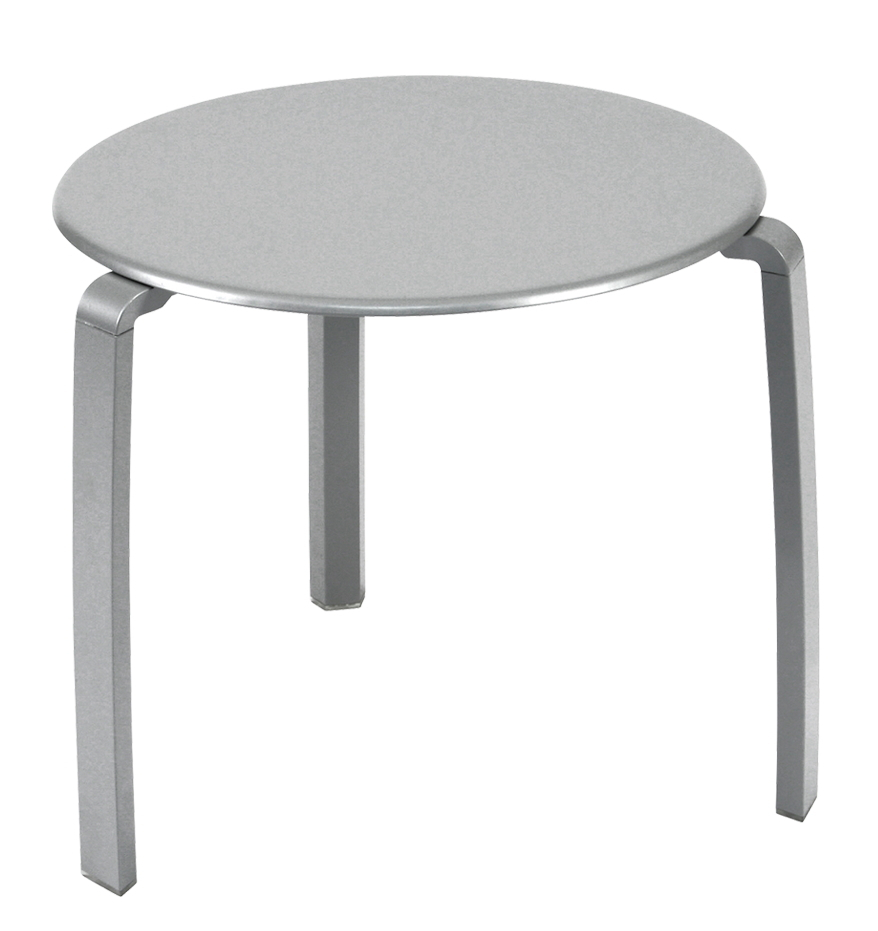 Silberner Alizé Outdoor Tisch von Fermob, runder Beistelltisch für Garten und Terrasse.