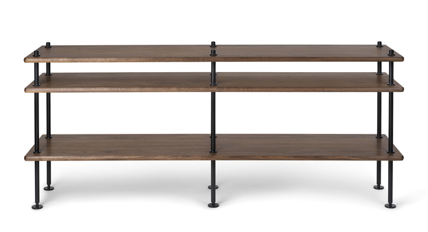 Borge Mogensen Sideboard aus Walnuss von Carl Hansen & Søn mit drei Ebenen.