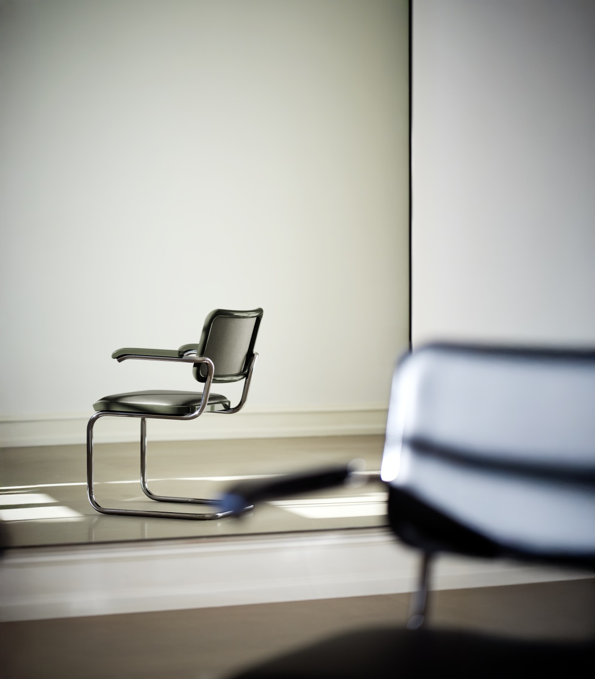 JS. Thonet by Jil Sander S 64 P / S64P Freischwinger Thonet