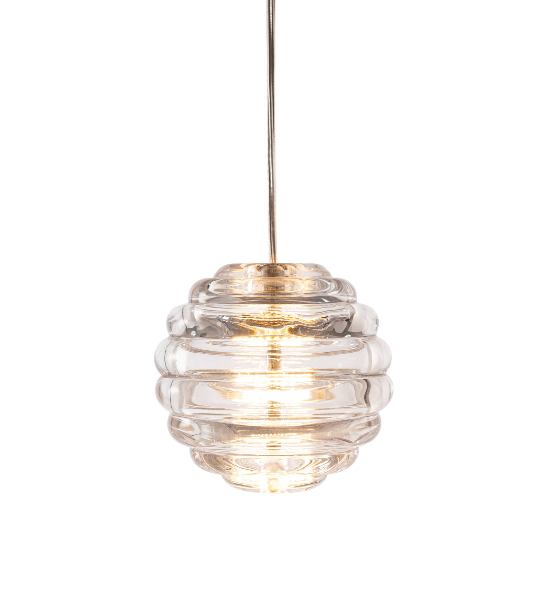 Nahaufnahme der Press Mini Pendelleuchte Sphere von Tom Dixon, Glas Hängelampe.