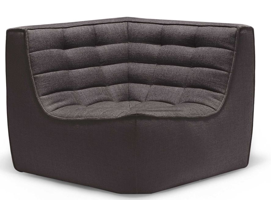 Ethnicraft N701 Sofa Ecke in Dunkelgrau: Modulares Eckelement mit gesteppter Rückenlehne und modernem Design.