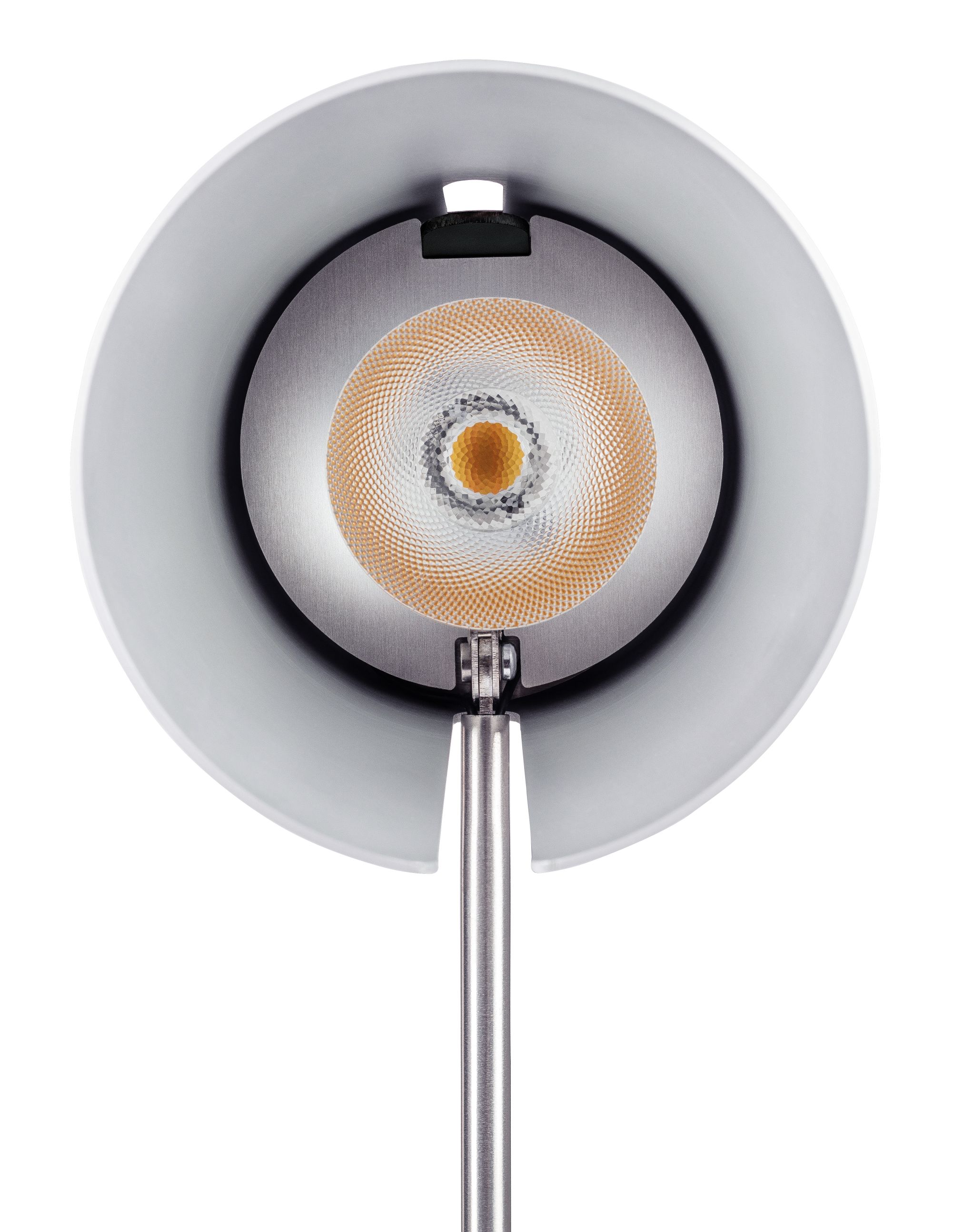 Ansicht der Baltensweiler FEZ T Tischleuchte mit LED-Licht und silbernem Lampenschirm.