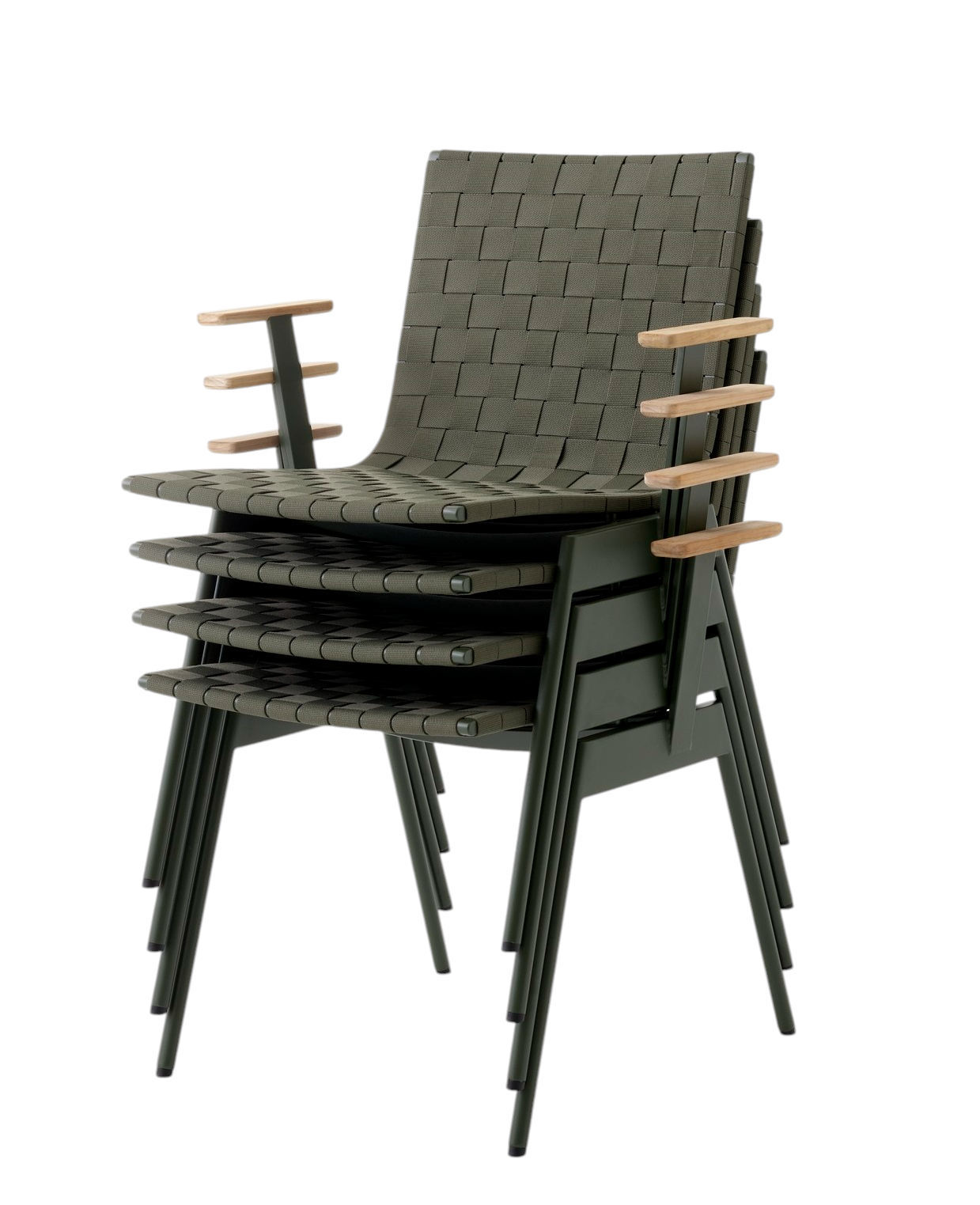 Stapel von vier grauen AndTradition Ville AV34 Outdoor Stühlen mit Armlehnen aus Holz.