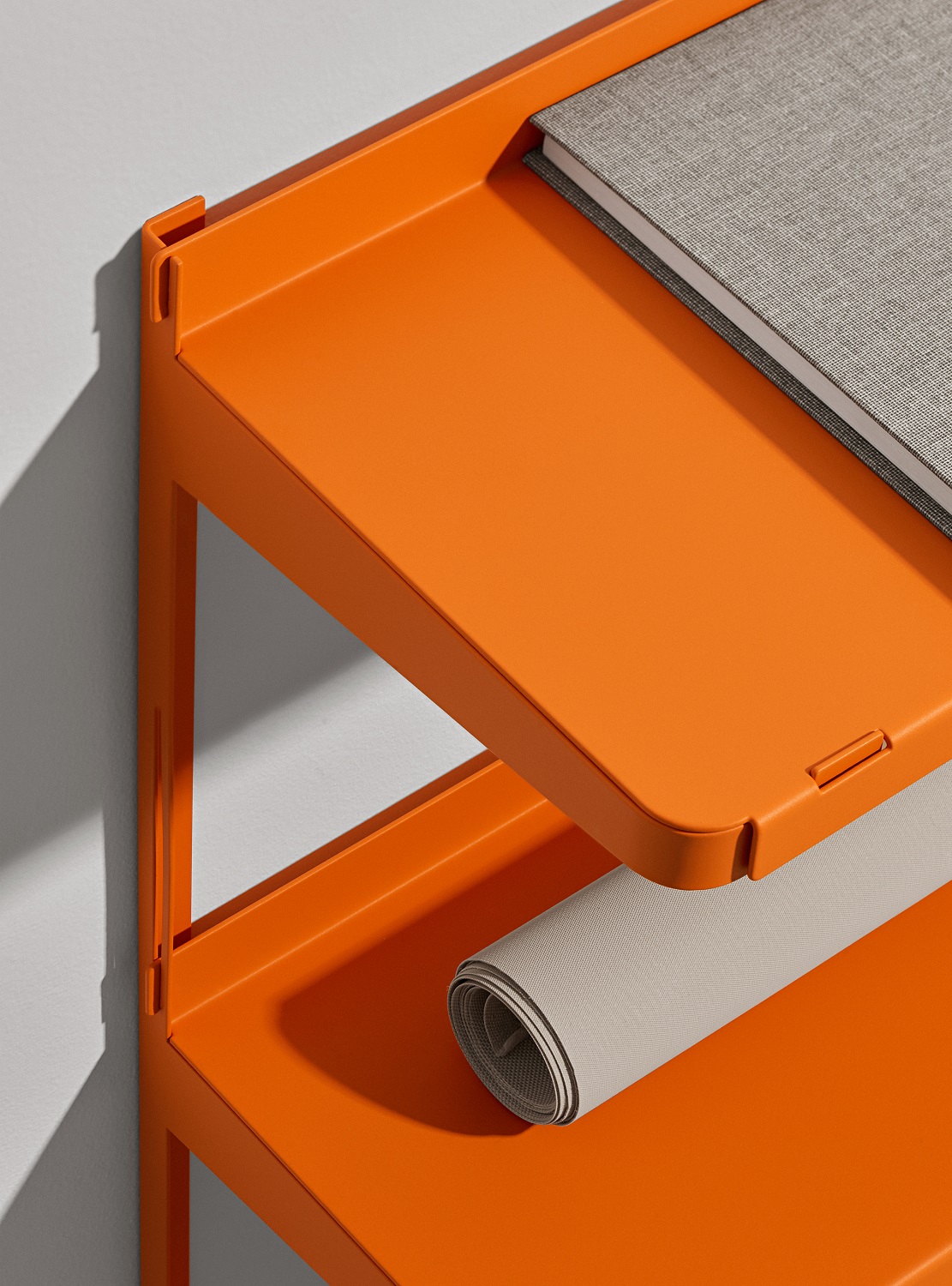 Click Wandregal New Tendency