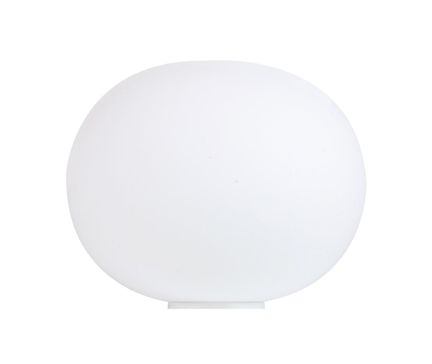 Weiße Glo Ball Tischleuchte von Flos: Moderne Kugel Leuchte für Wohnraum und Schlafzimmer.