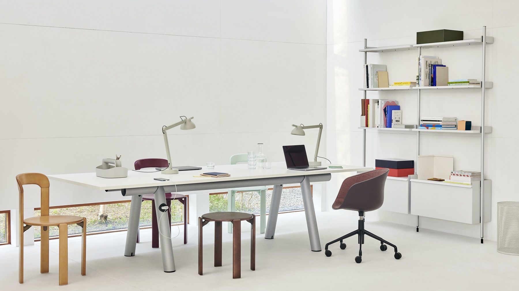 Rey Stool Hocker Hay