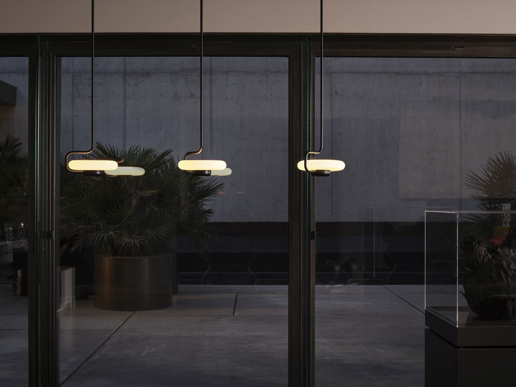 Tratto Pendelleuchte Schwarz Kdln