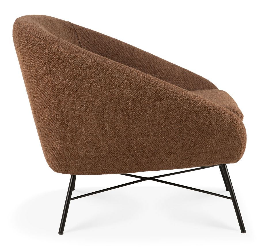 Barrow Sessel von Ethnicraft, brauner Bouclé-Sessel mit schwarzen Metallbeinen, modernes Design für Wohnzimmer und Lounge.
