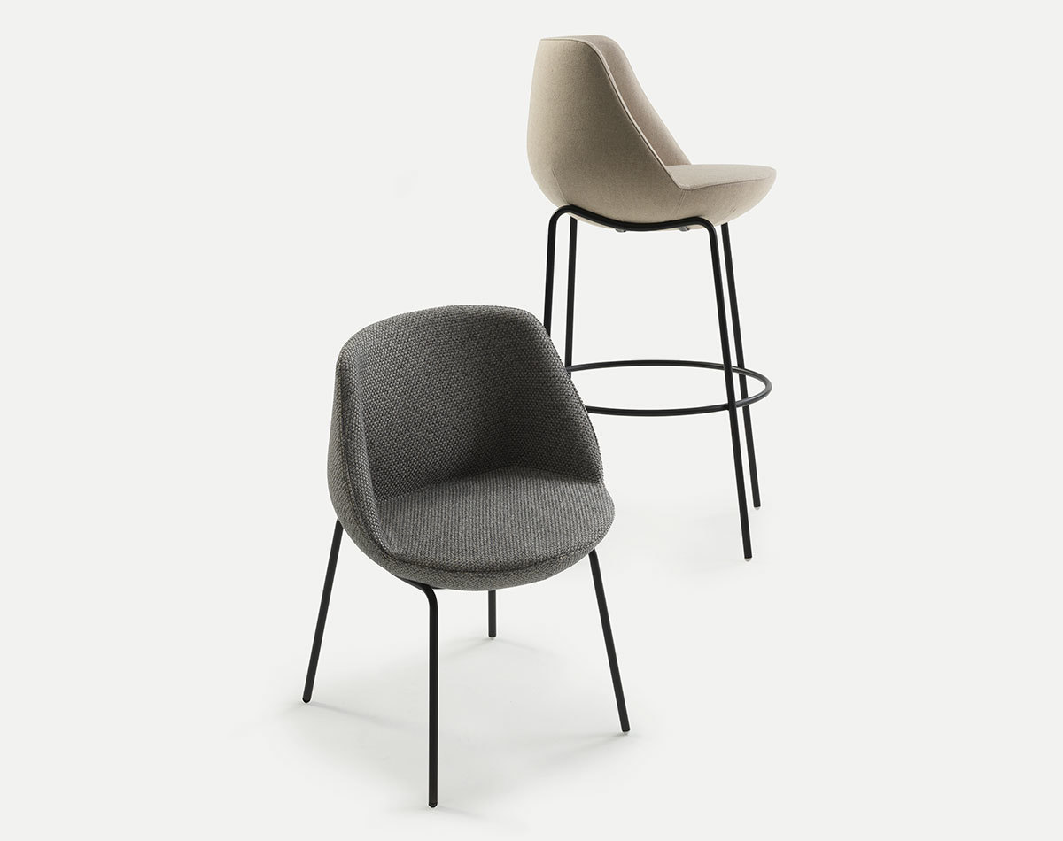 Magnum Hocker von Sancal: Moderner Barhocker und Stuhl mit schwarzem Metallgestell.