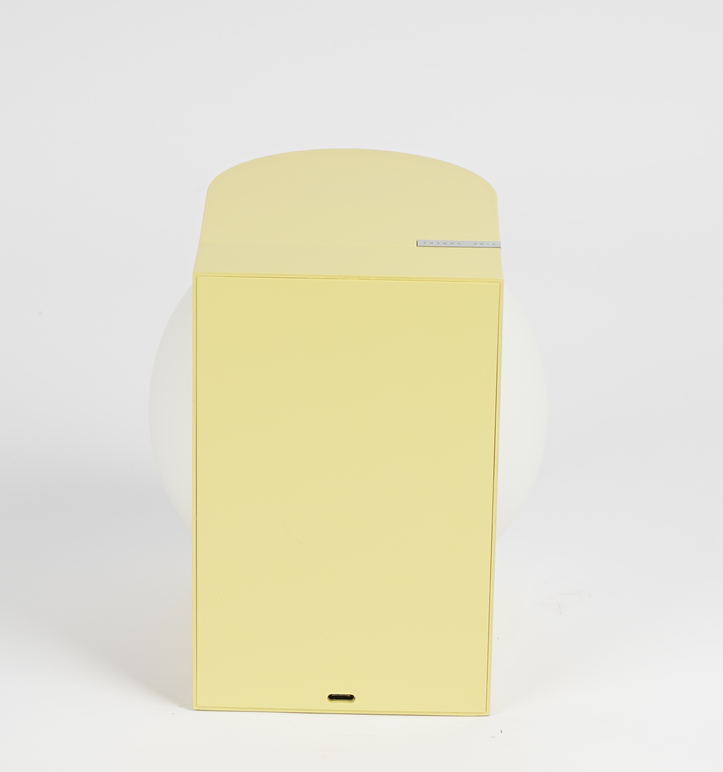 Gelbe Plat Reading Lamp Tischleuchte von house of home für Schlafzimmer und Wohnzimmer.