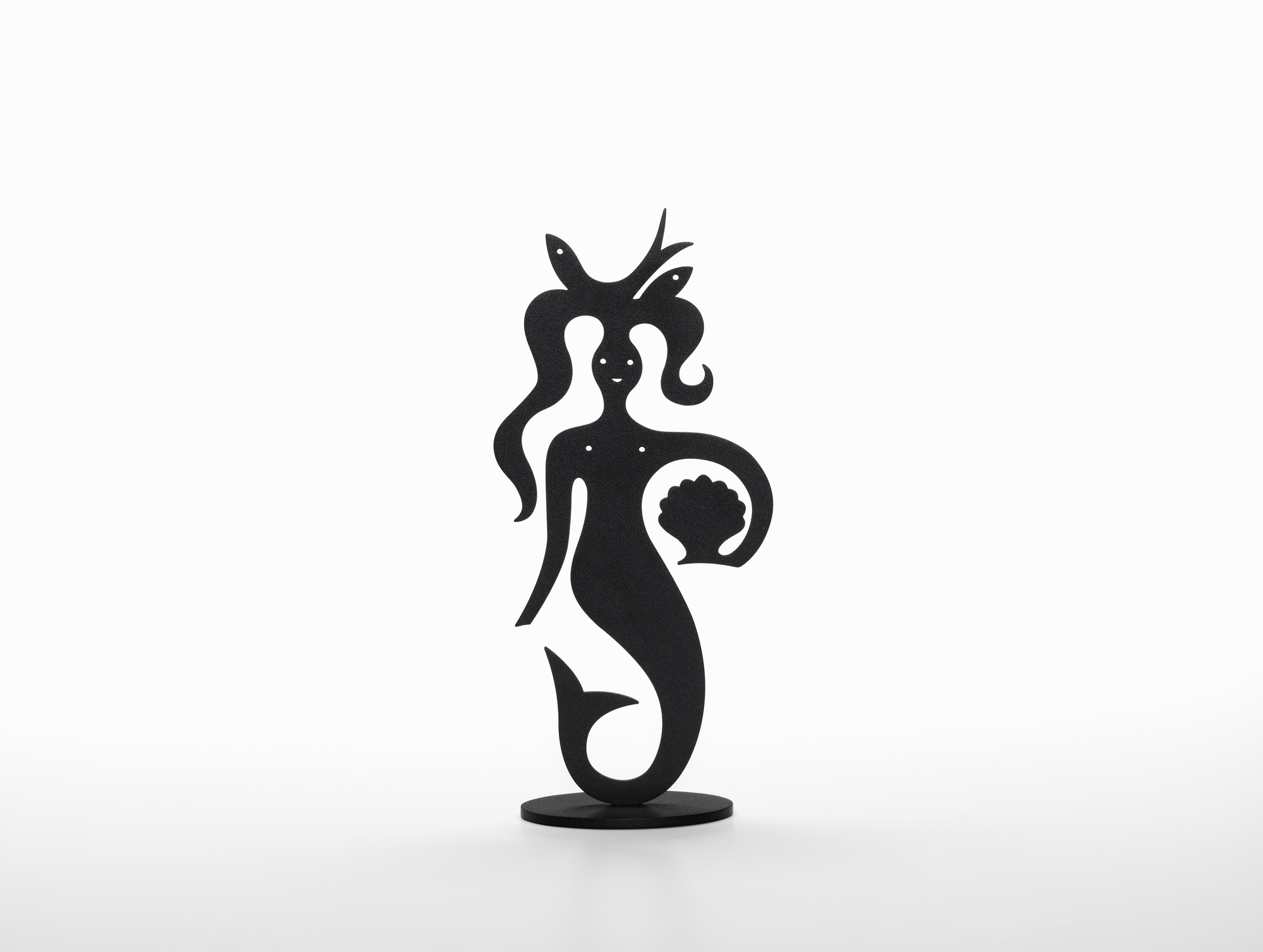 Schwarze Vitra Silhouettes Figur einer Meerjungfrau mit Muschel, dekorative Wohnaccessoires für modernes Design.