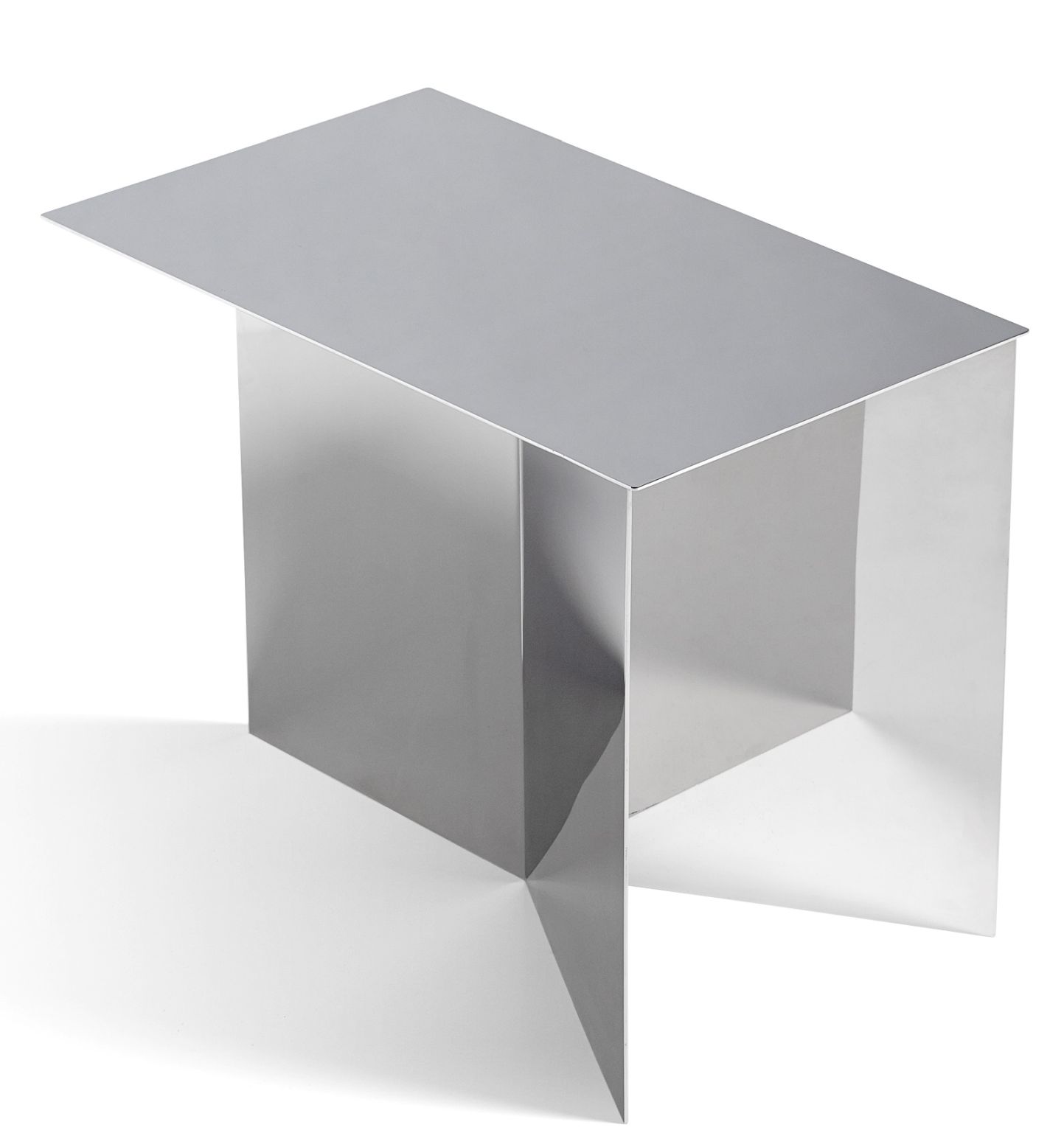 Hay Slit Table, oblong, spiegelpolierter Beistelltisch aus Metall, modernes Design für Wohnzimmer und Schlafzimmer.