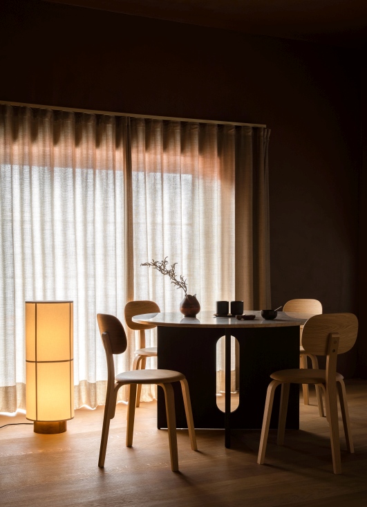 Hashira Floor lamp Stehleuchte Audo