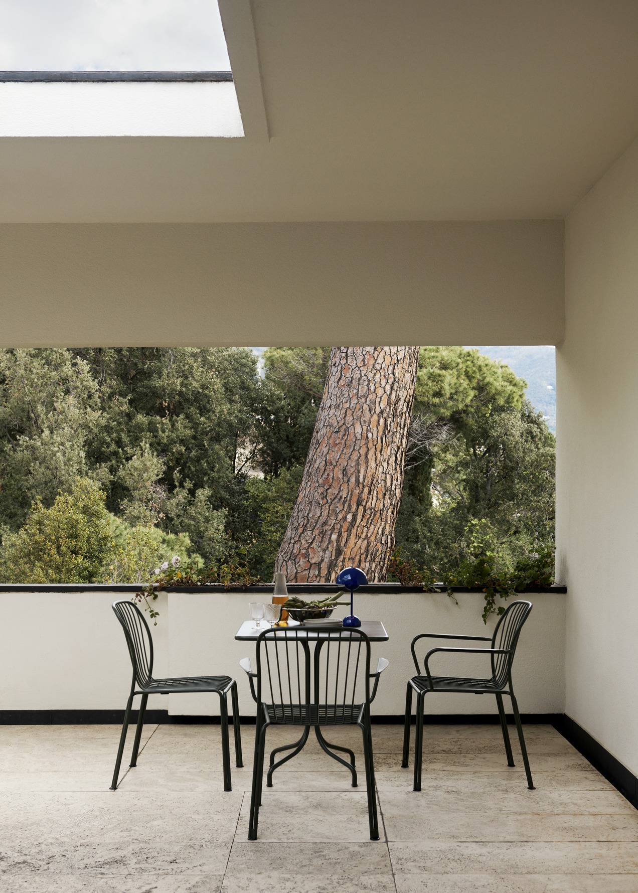 Thorvald SC96 / SC97 Outdoor Café table Tisch AndTradition