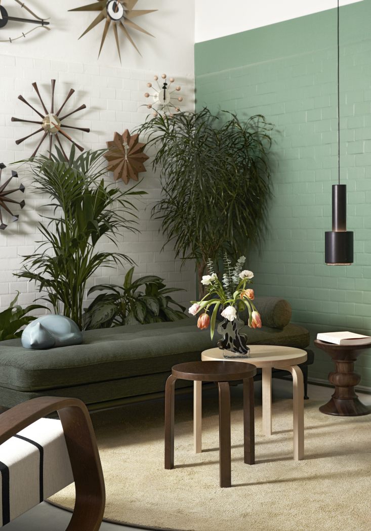 Spindle Clock Wanduhr Vitra