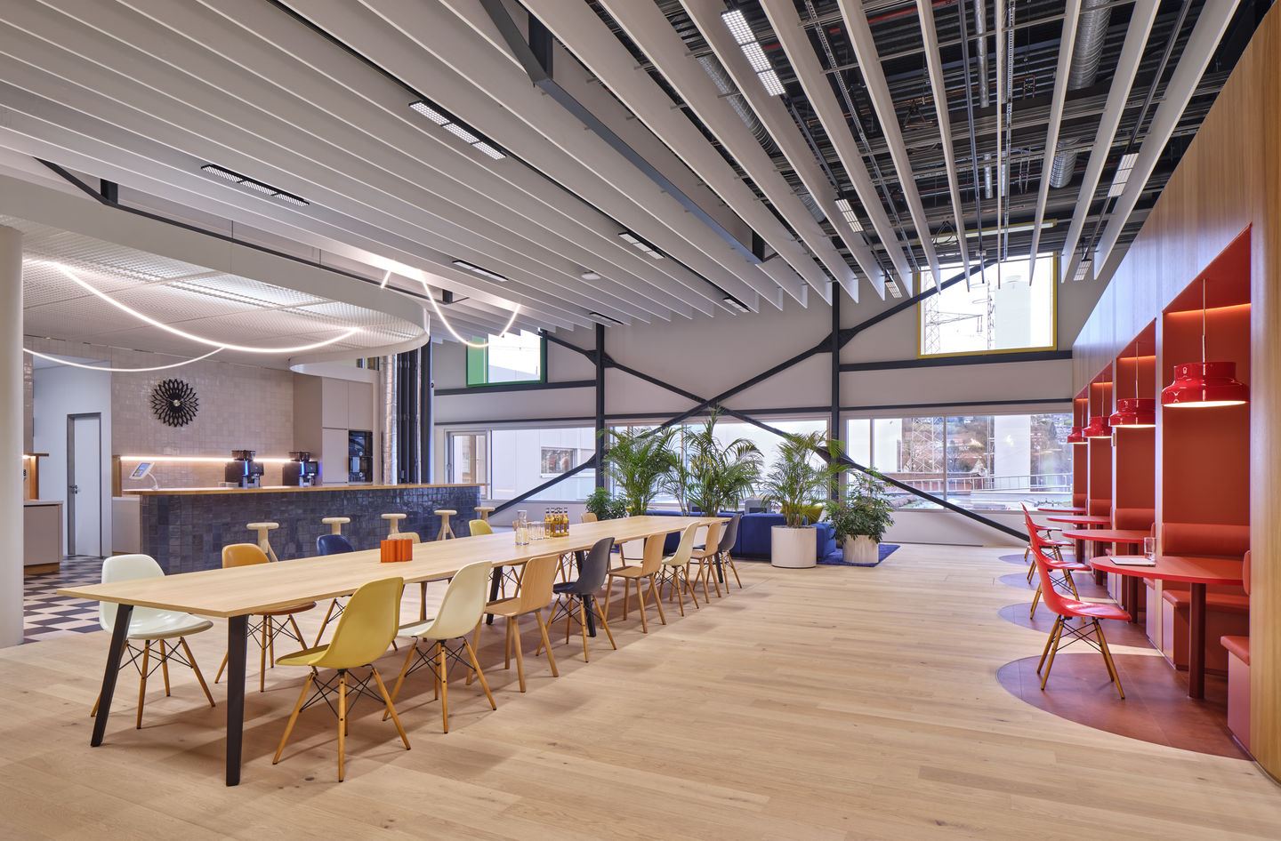 Eames Fiberglass Chair DSW Stuhl Vitra