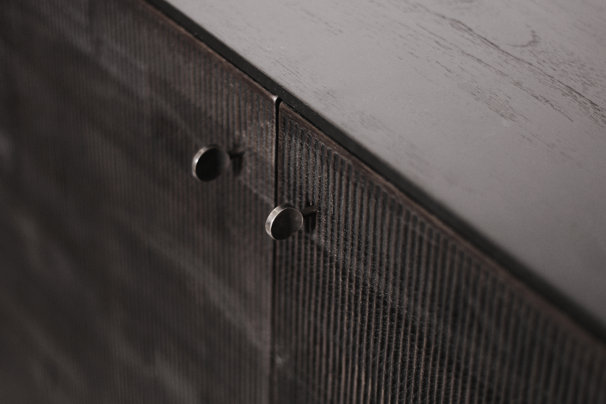 Teak Grooves Schrank Ethnicraft