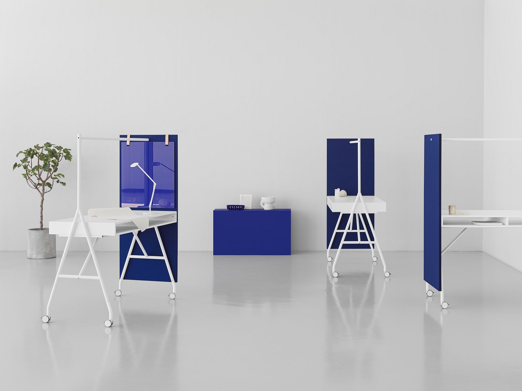 Hangout High Desk Stehtisch Mizetto QUICK SHIP