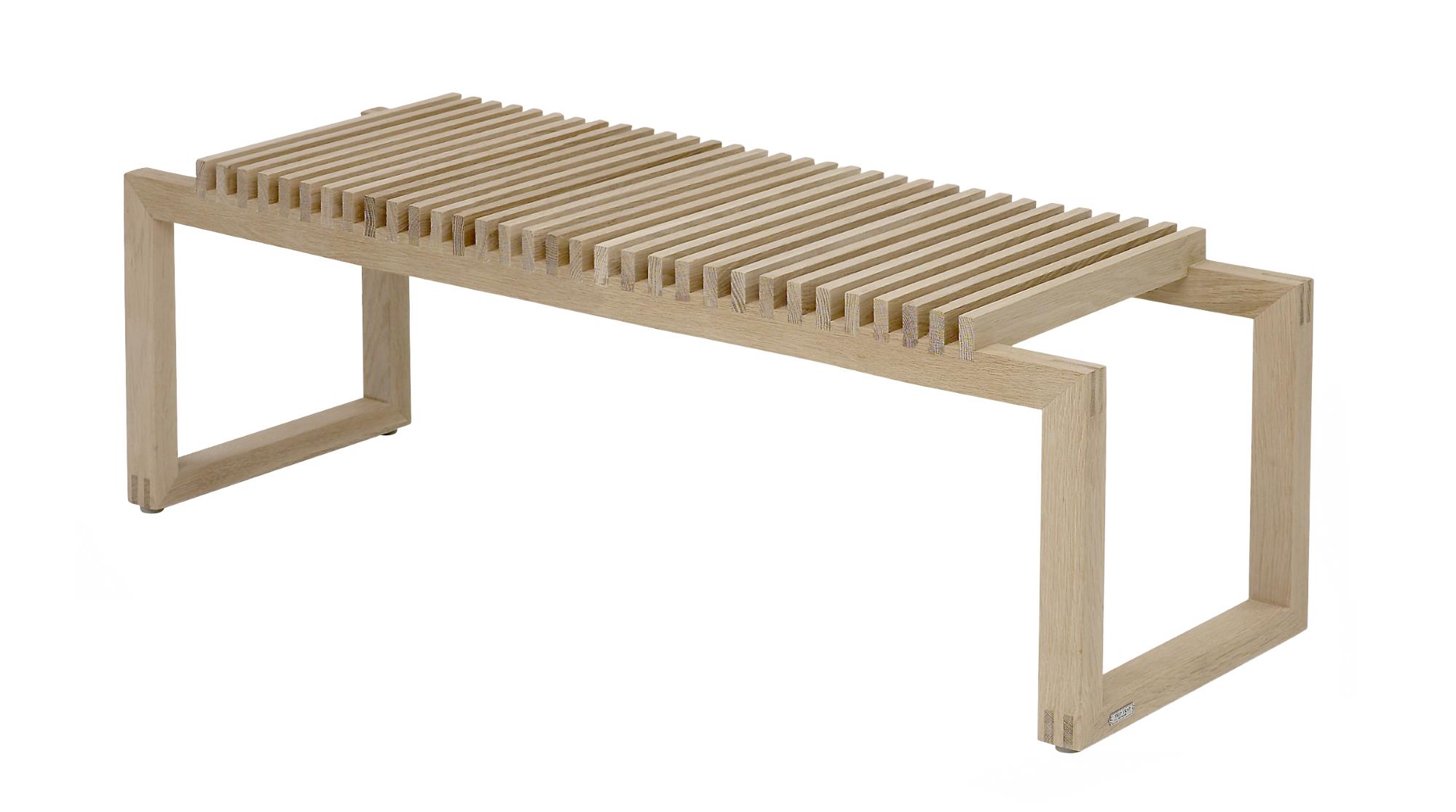 Skagerak Cutter Bank aus Eichenholz: Moderne Gartenbank für den Außenbereich und Innenbereich.