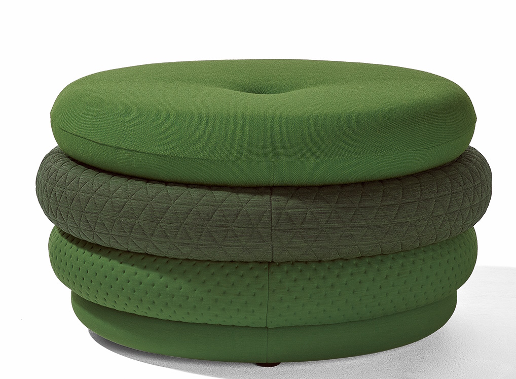 Grüner Fat Tom Pouf Hocker von Richard Lampert, moderner Sitzhocker für Wohnzimmer.