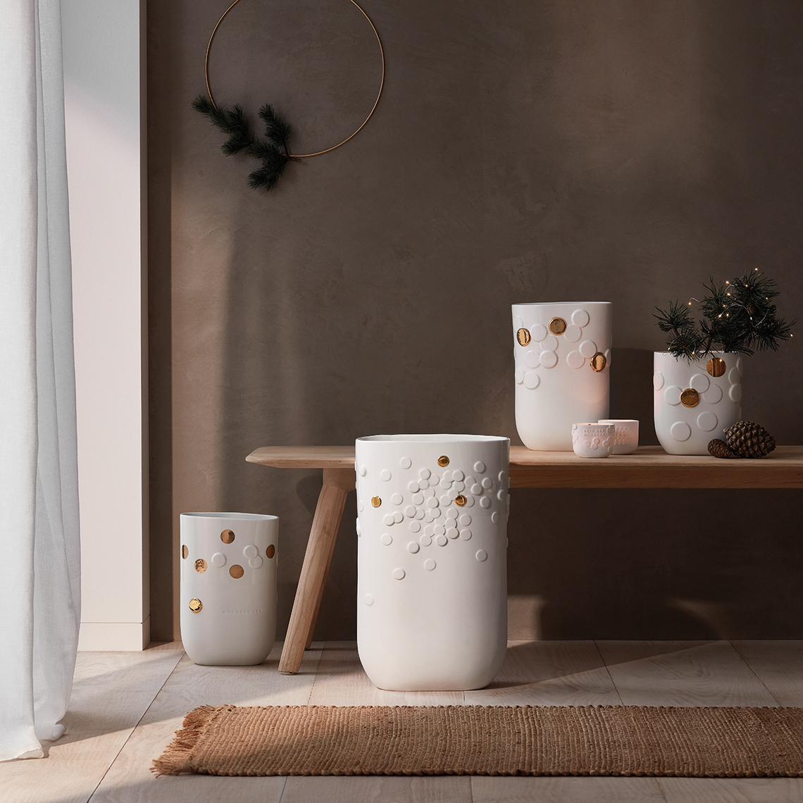 Goldener Punkt Vase Bodenvase Räder 