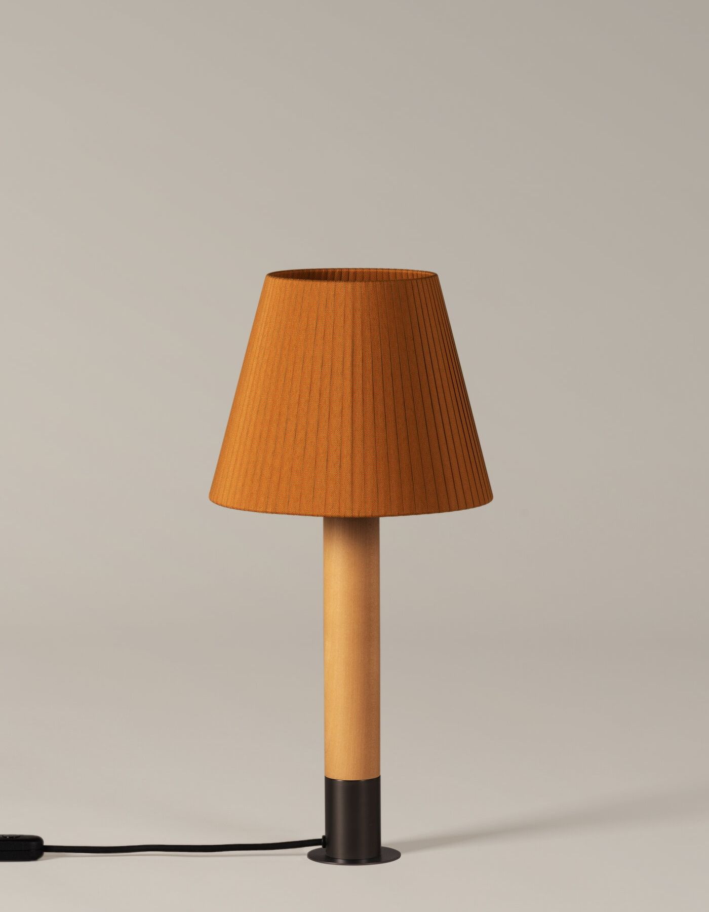 Basica Tischleuchte Santa & Cole