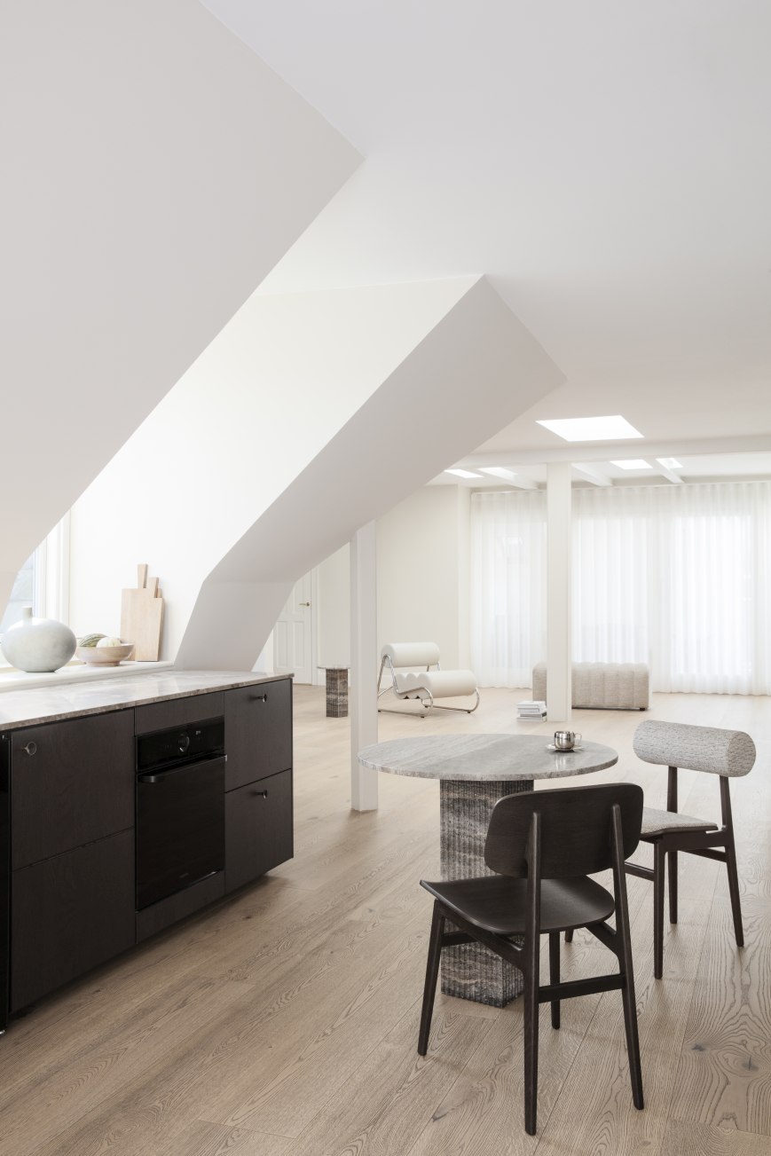 Totem Chair Stuhl NORR11