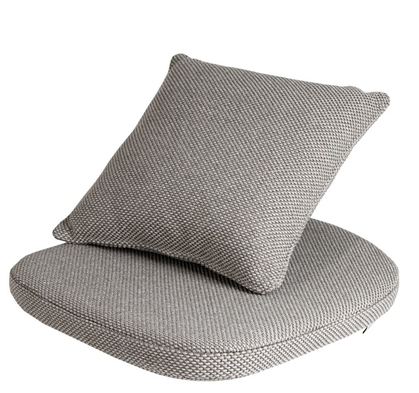 Hellgraues Sitzkissen-Set für Cane-Line Moments Stuhl, Outdoor-geeignet, bequeme Polsterung für Gartenmöbel.