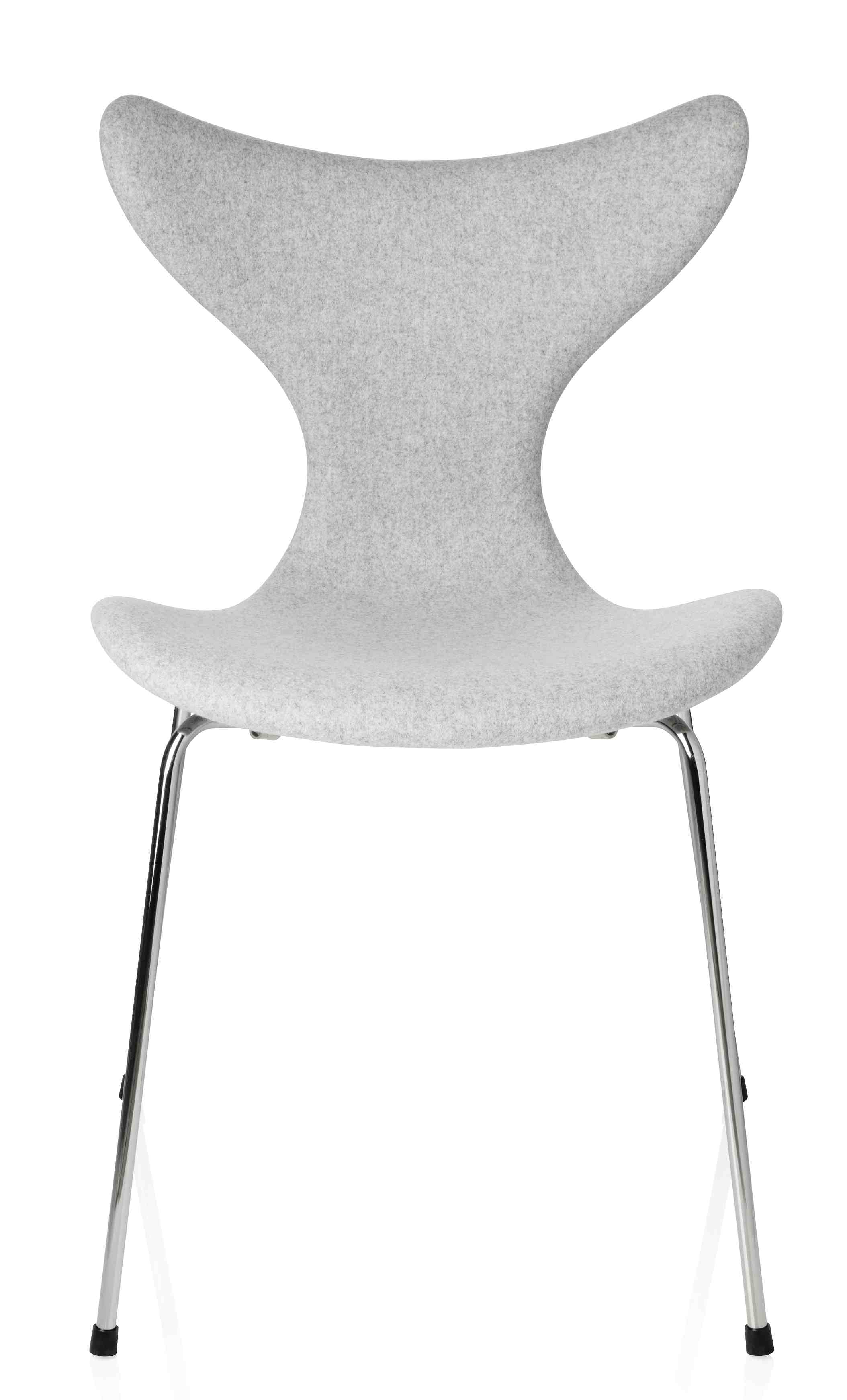 Grauer Lily Stuhl mit Chromgestell, ein Designklassiker von Fritz Hansen. Moderner Stuhl für Esszimmer und Büro.