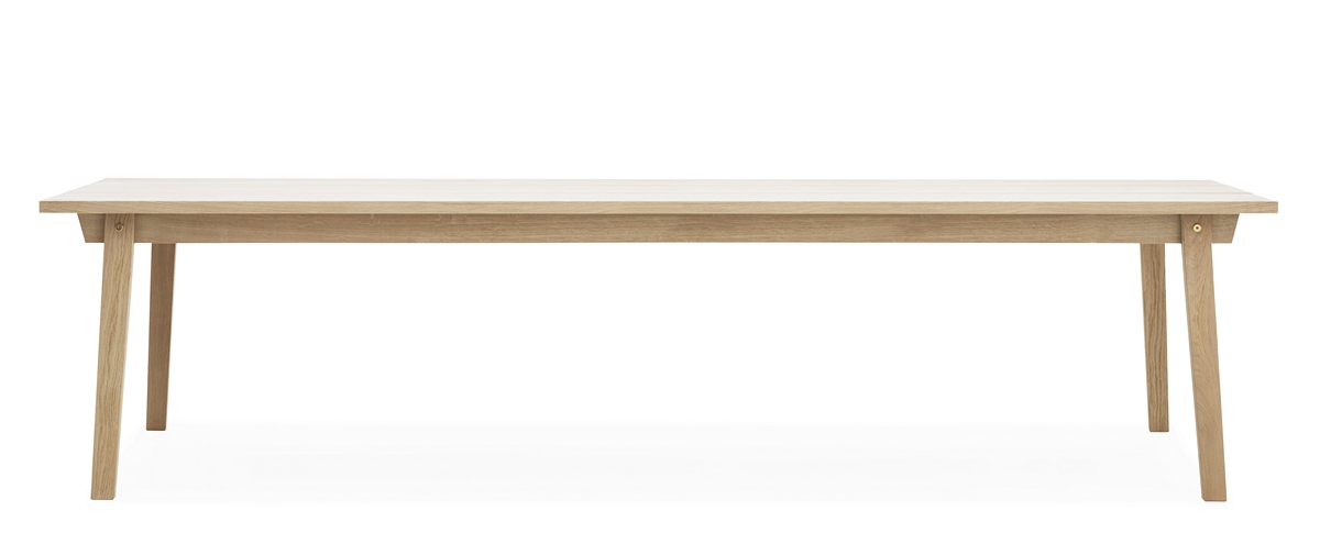 Slice Table von Normann Copenhagen: Heller Esstisch aus Eichenholz, modernes Design.