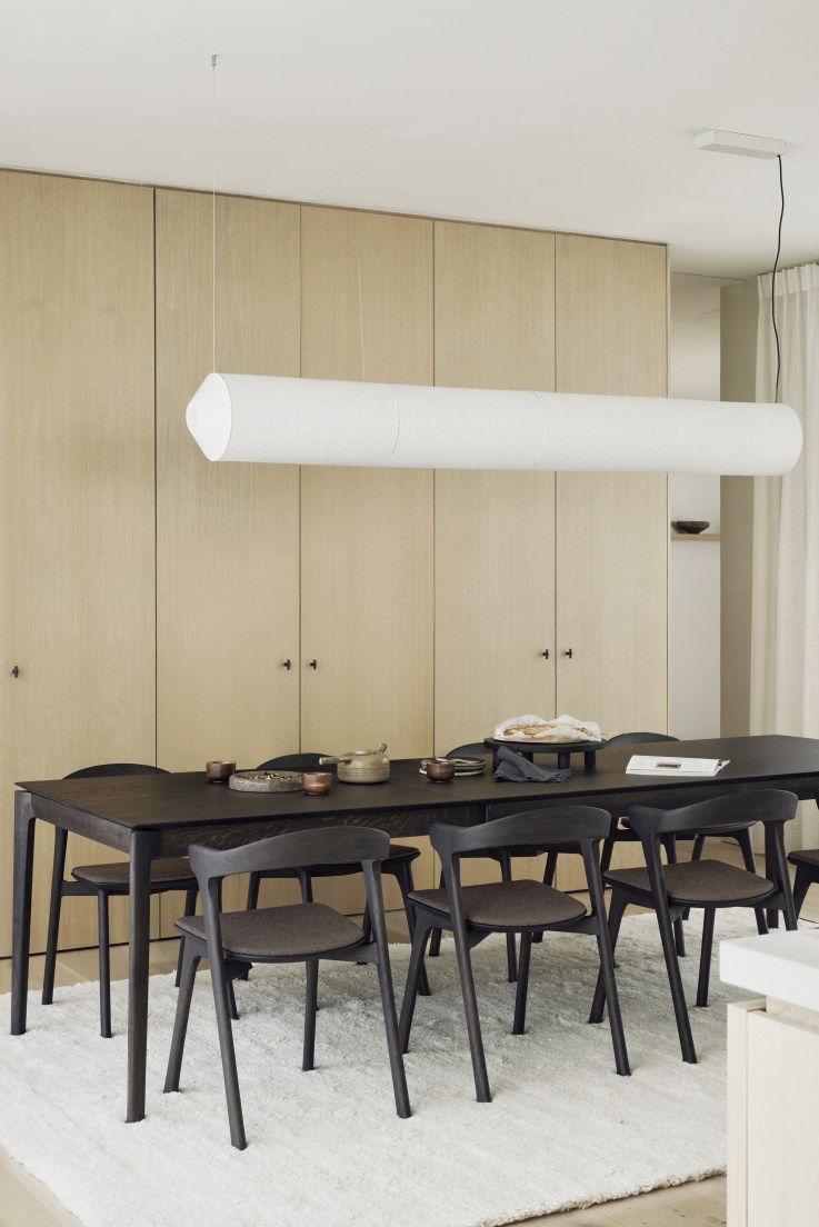 Bok Stuhl Eiche braun / Stoff Warm braun Ethnicraft