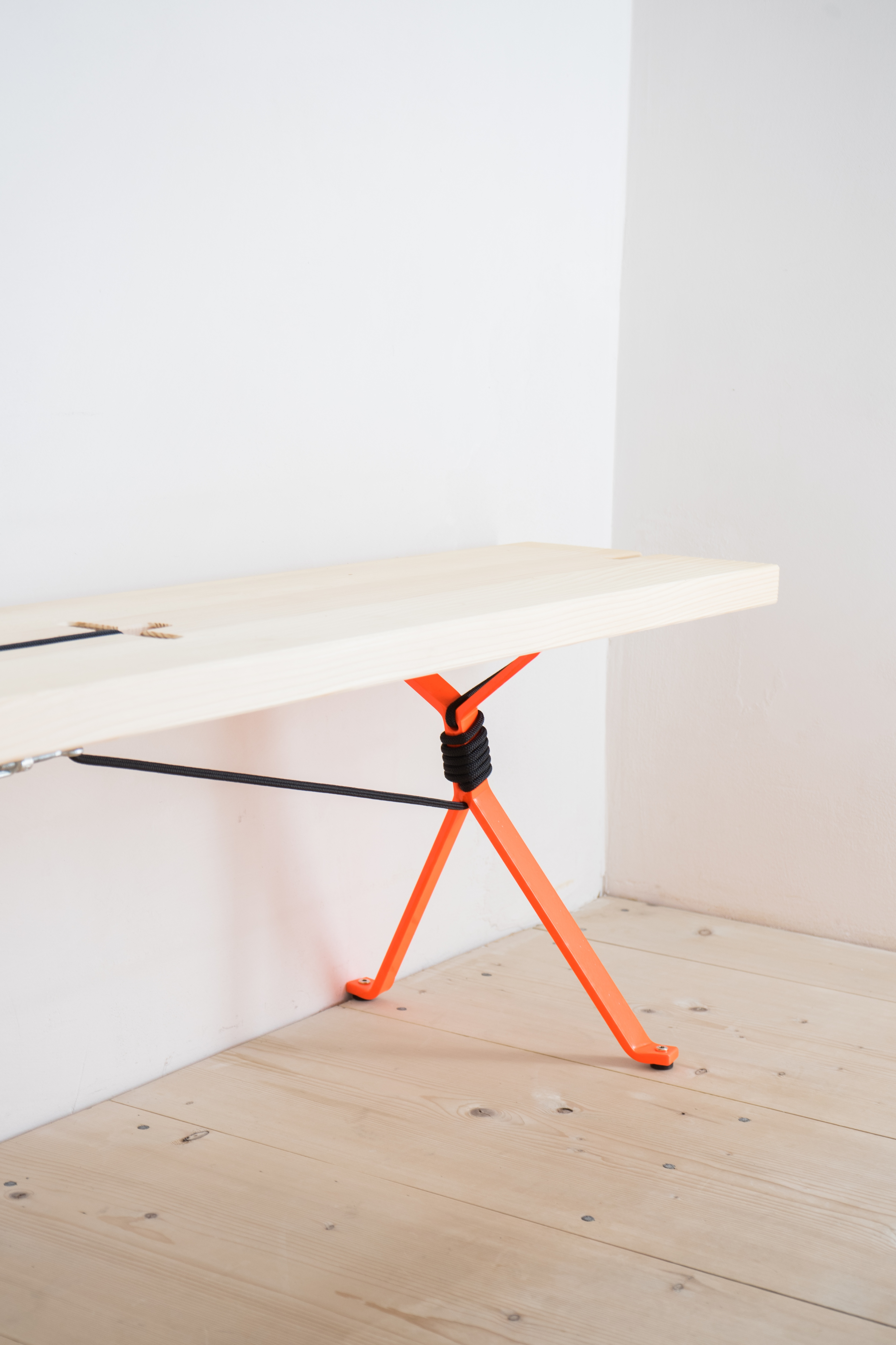 Kampenwand Bank Nils Holger Moormann