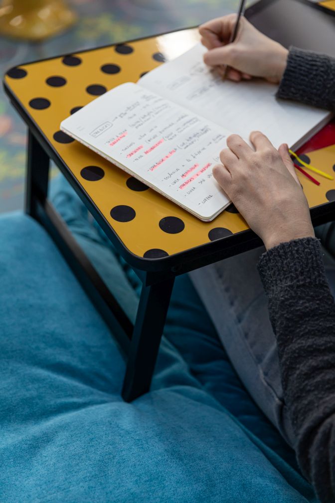 Toiletpaper Sofa Tray Tablett klappbar Seletti