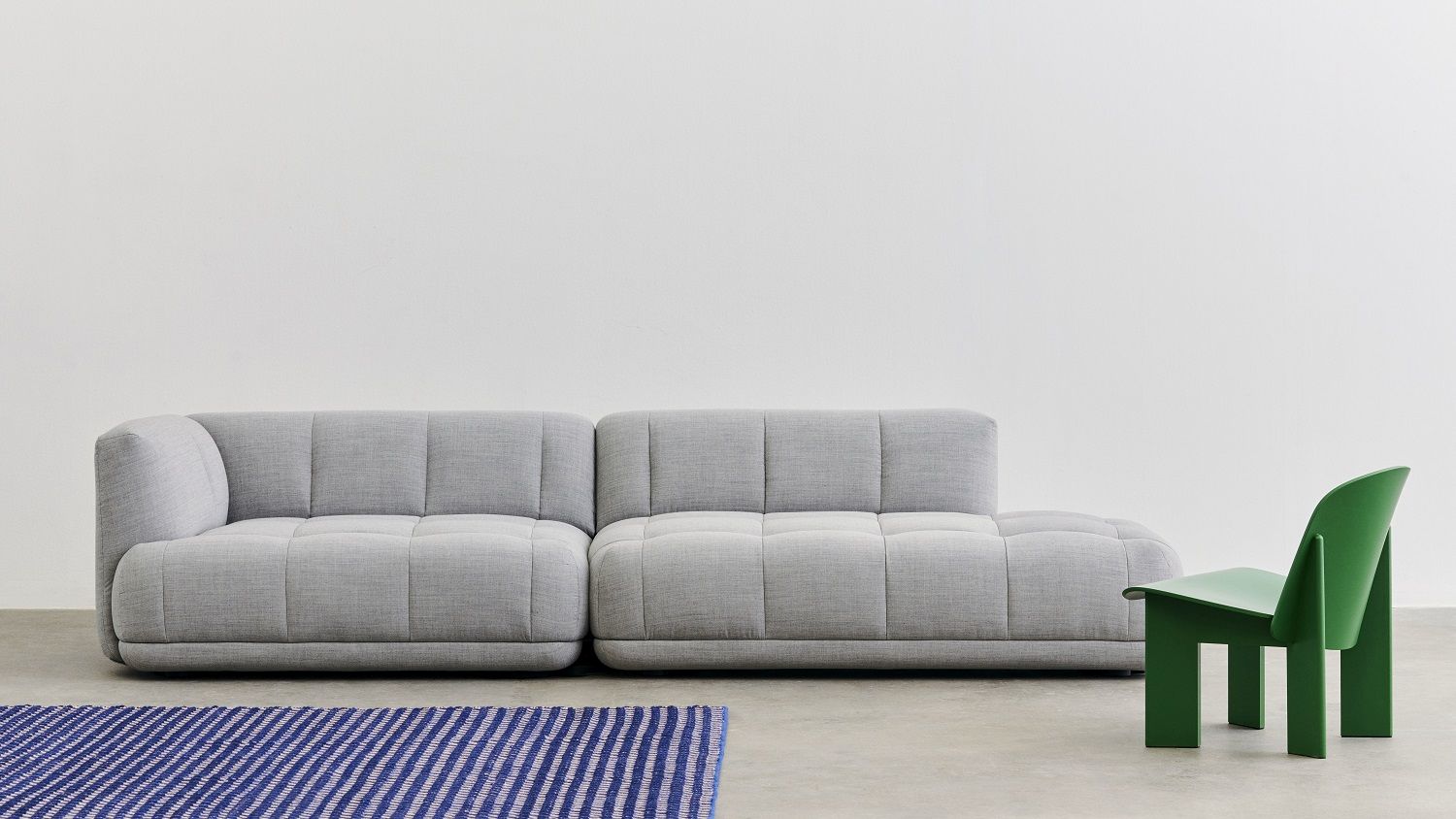 Channel Rug Blue-white Teppich Hay