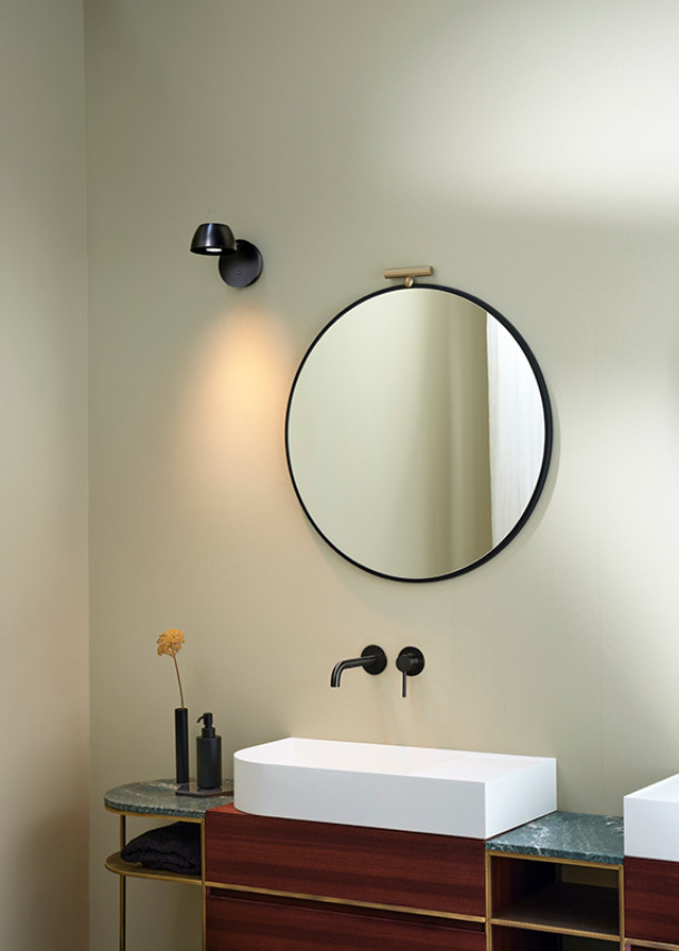 Irio W UP Wall lamp Wandleuchte Baltensweiler