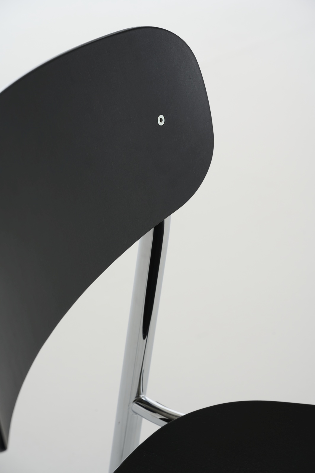 S 243 / S243 Stahlrohr Stuhl Thonet