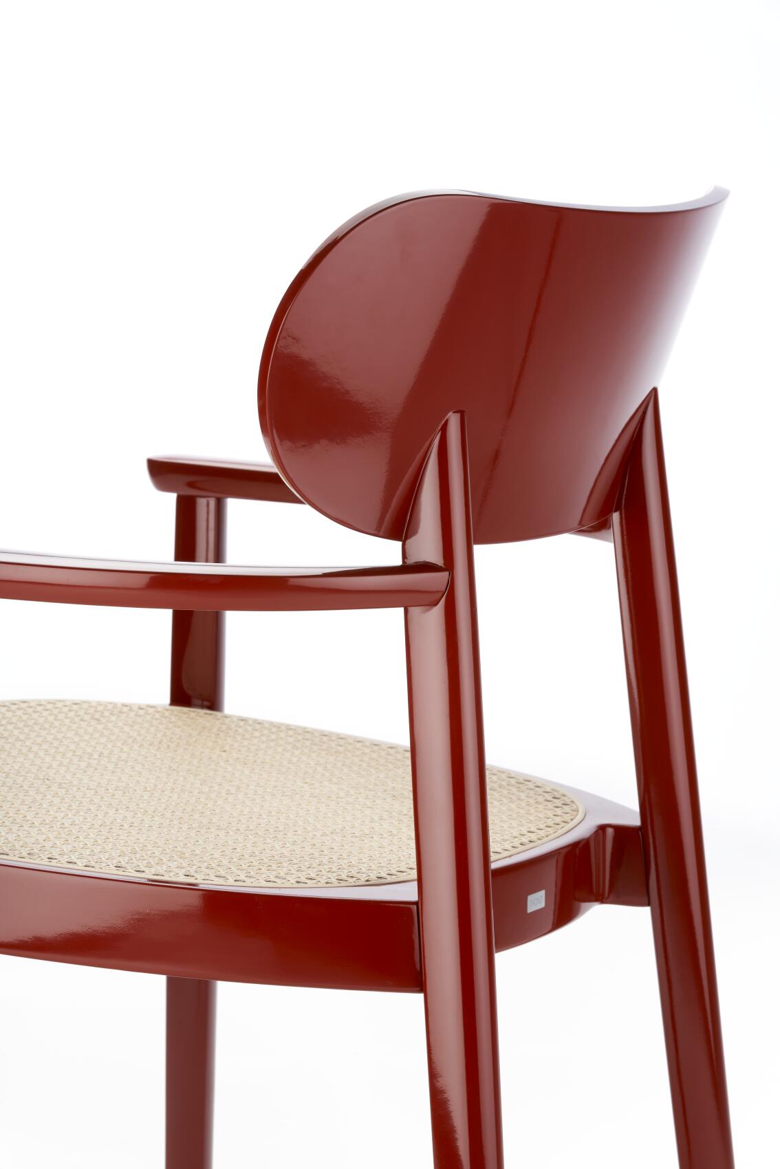 Holzsesessel mit Armlehnen 119 F Hochglanz Thonet