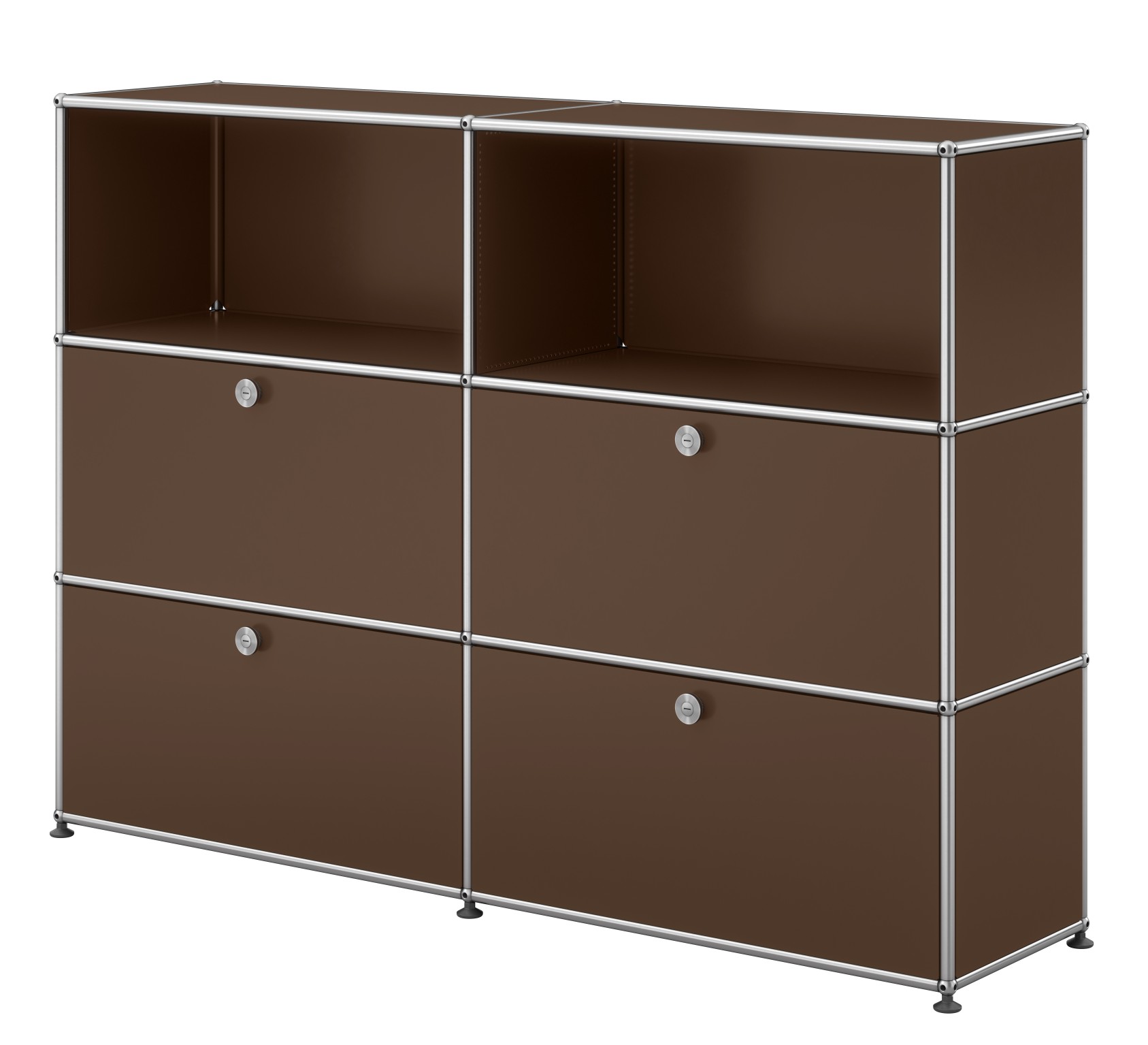 USM Haller Sideboard in Braun mit vier Klappen und offenen Fächern für stilvolle Aufbewahrung.