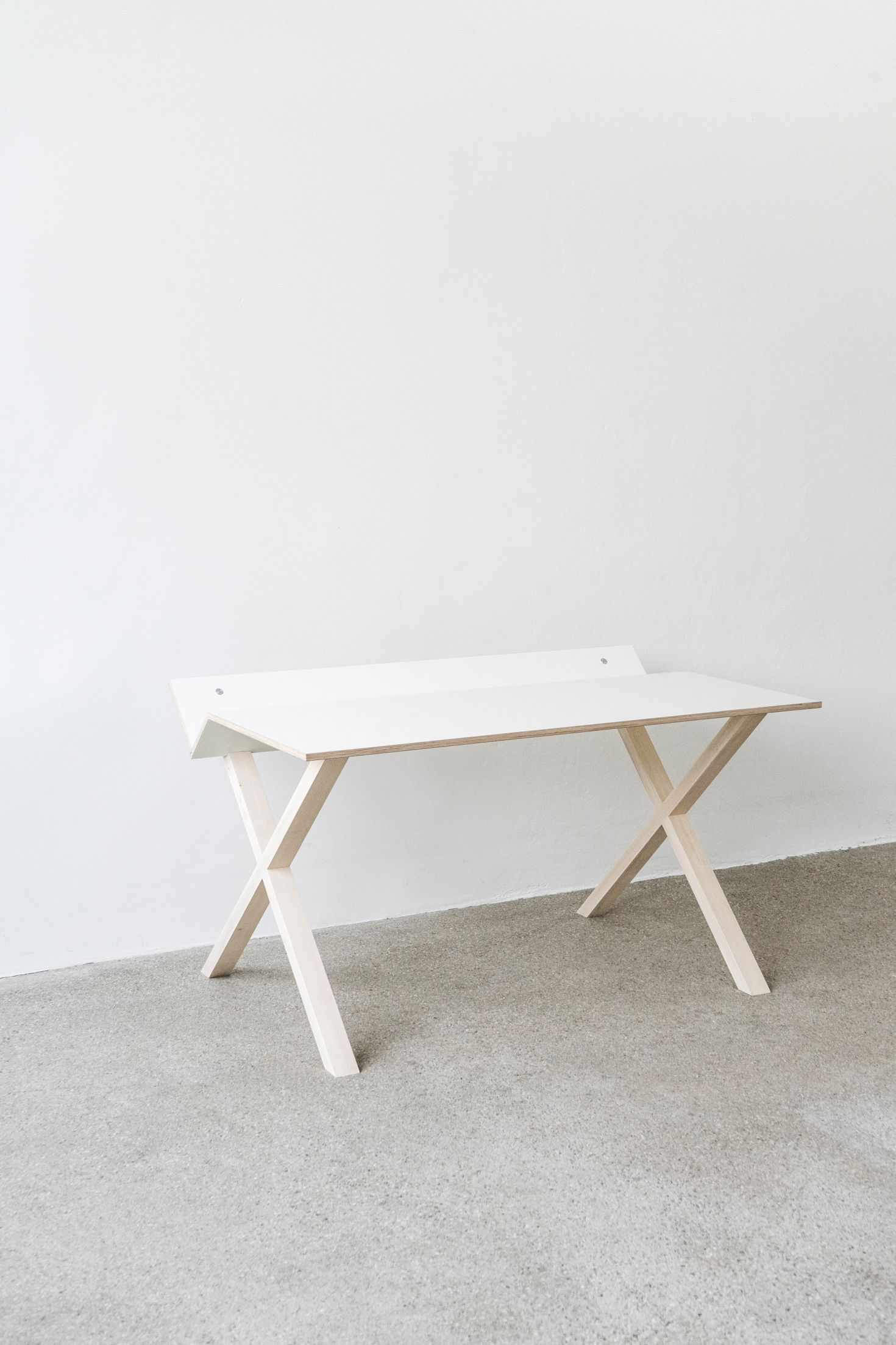 Kant Schreibtisch Nils Holger Moormann