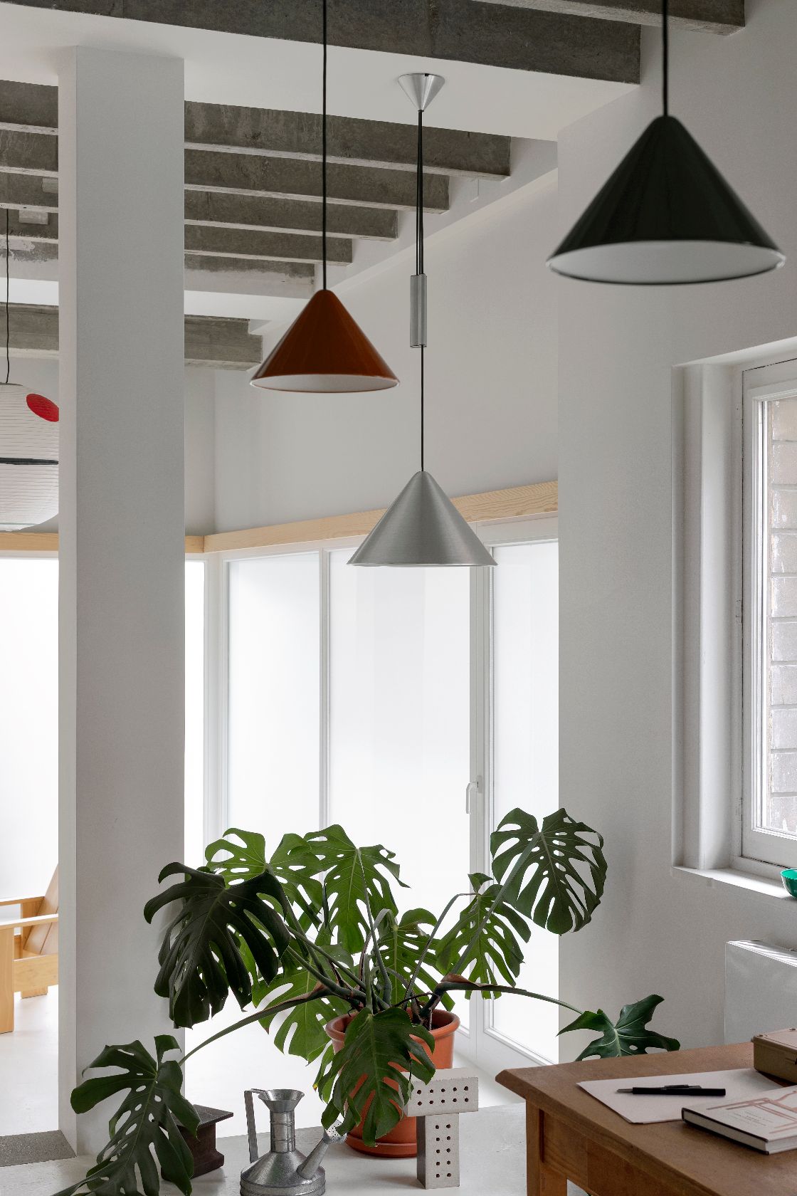 Compass Pendant 260 Pendelleuchte Aluminium Soft black Hay