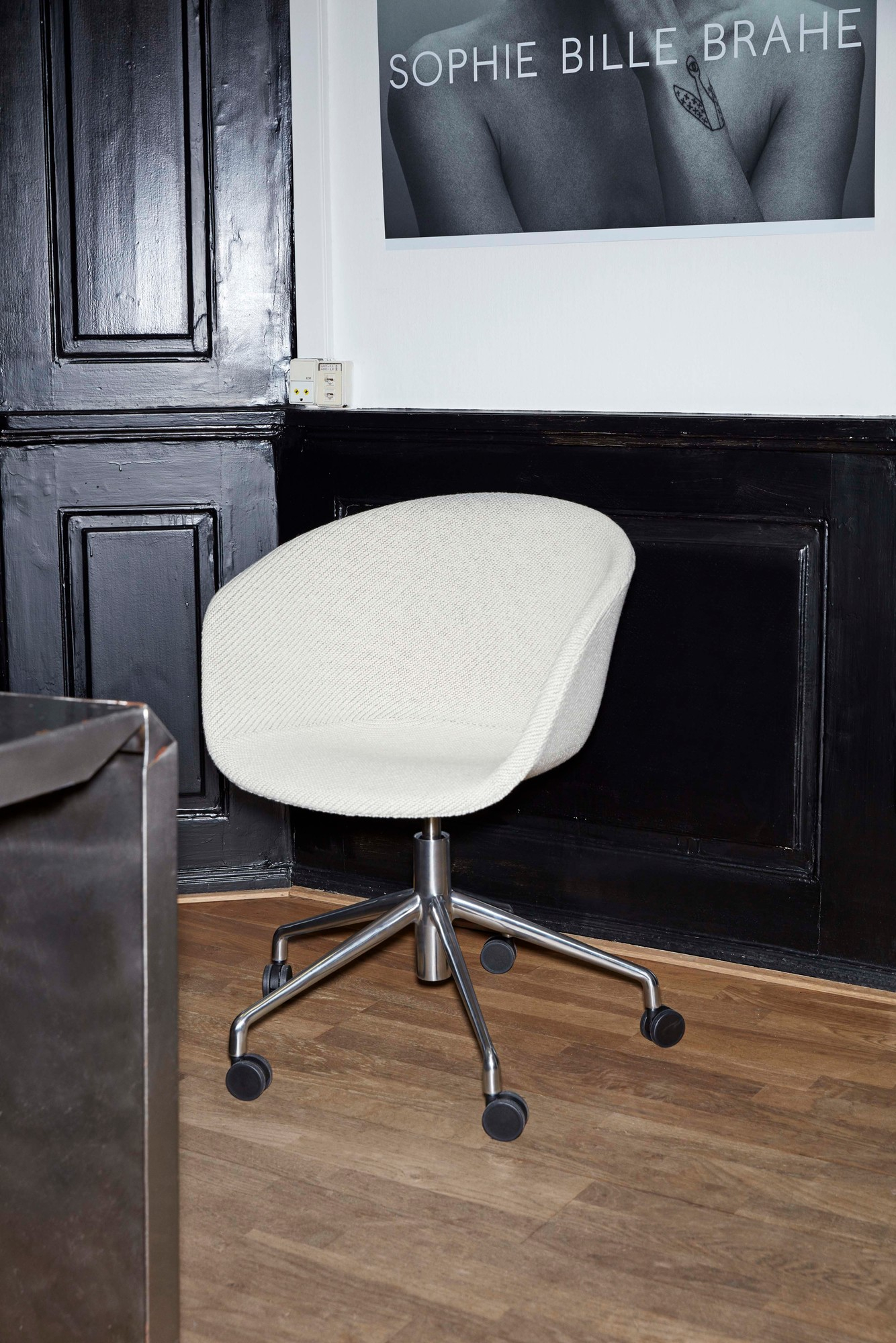 About a Chair AAC53 / AAC 53 Drehstuhl mit Vollpolster Hay - einrichten