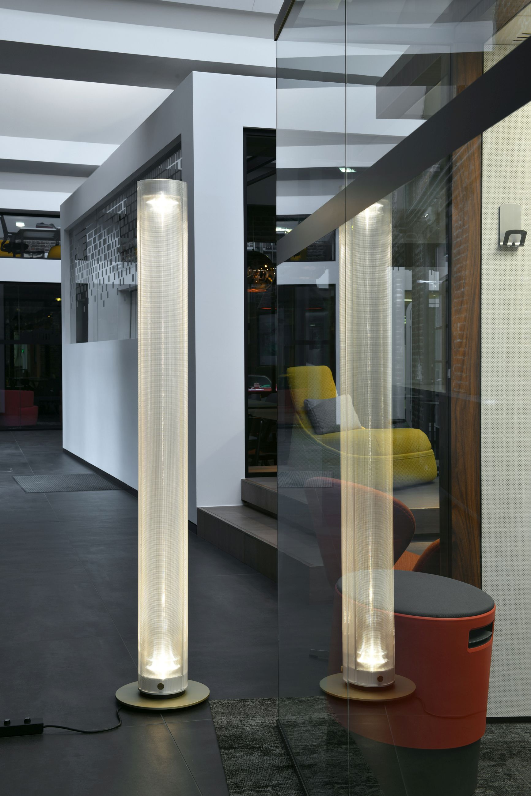 Twilight 360 Stehleuchte Belux Aluminium