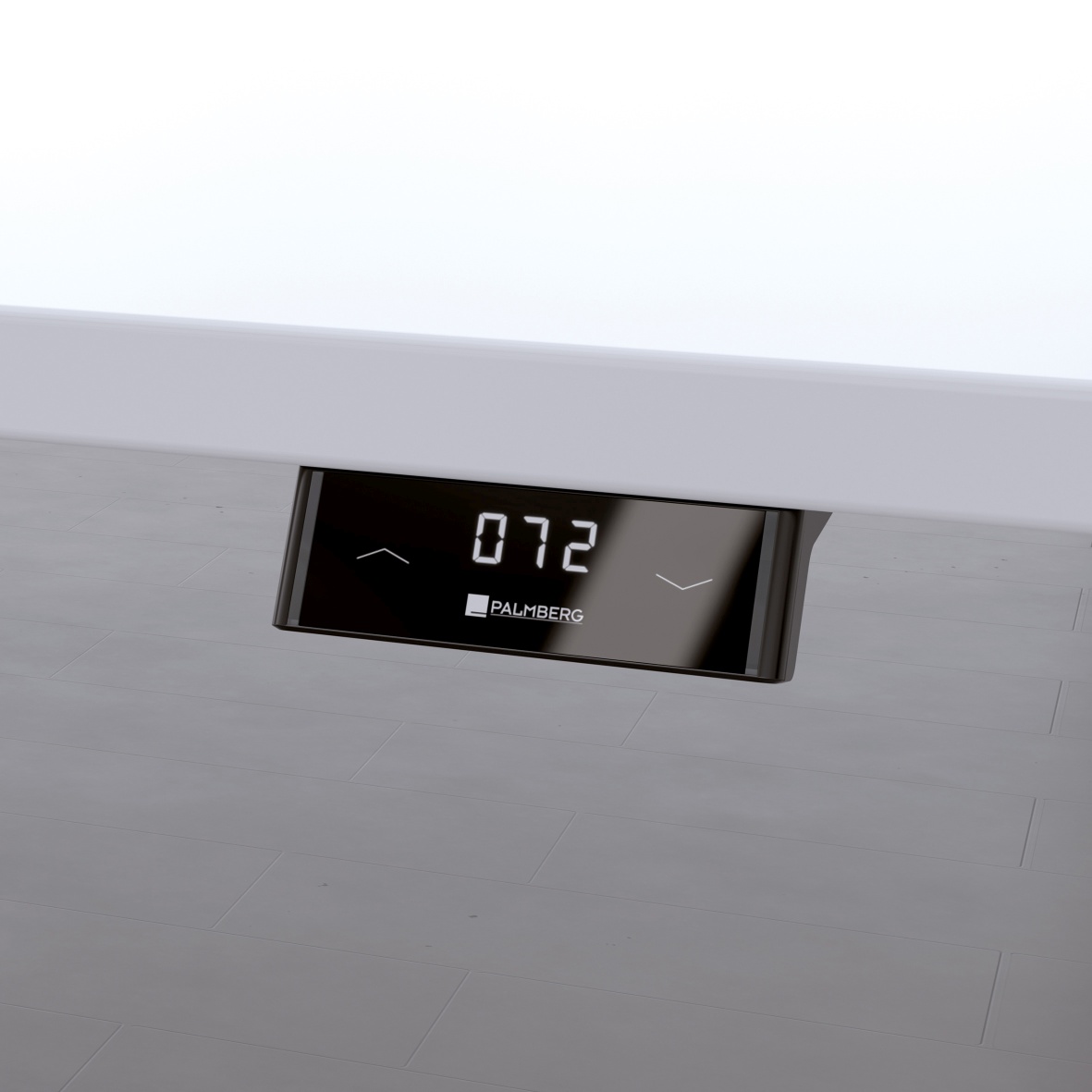 Nahaufnahme des Palmberg Crew T Schreibtischs: Höhenverstellung mit Display für ergonomisches Arbeiten im Büro.