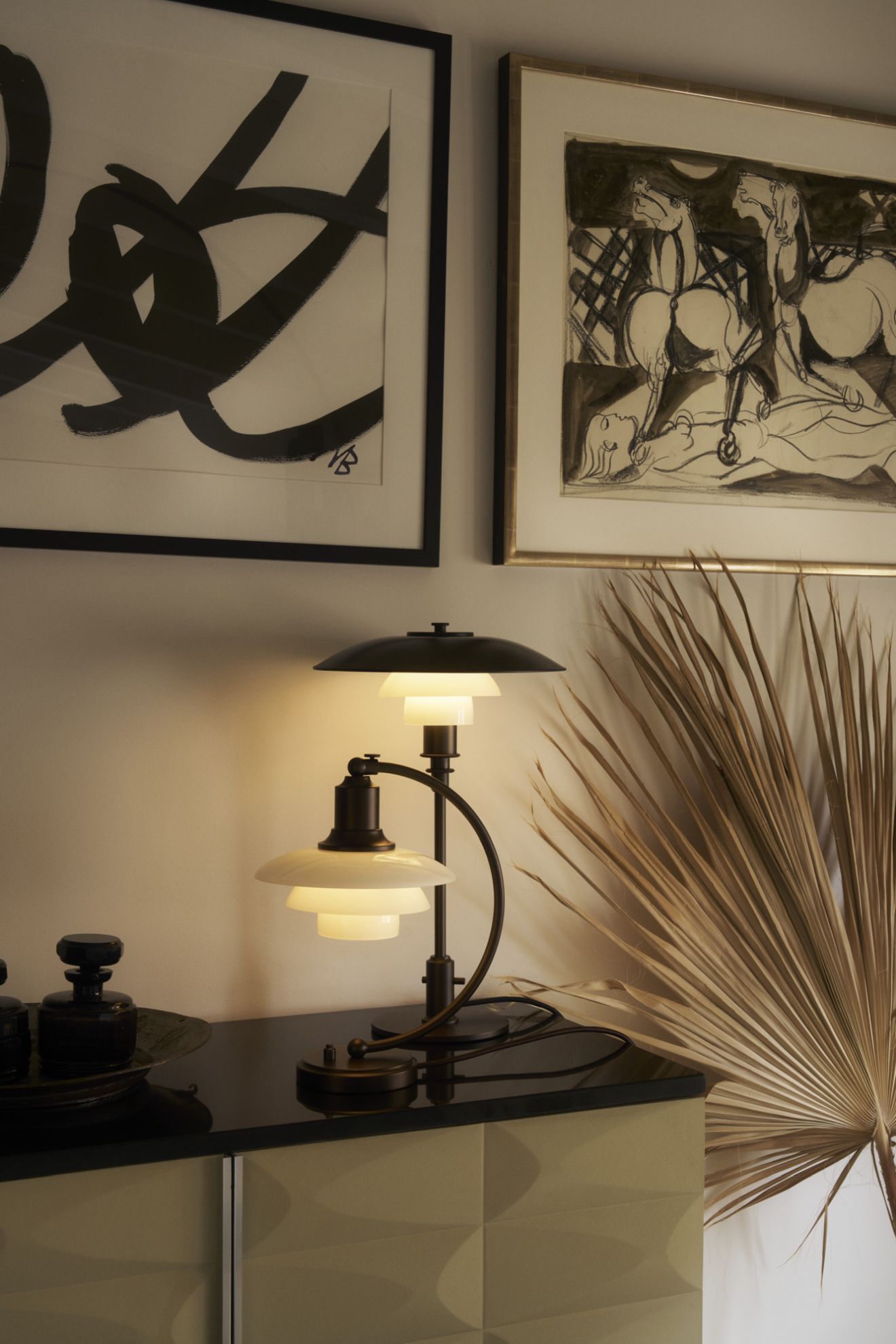 PH 3/2 Aged Brass Opal Tischleuchte Louis Poulsen