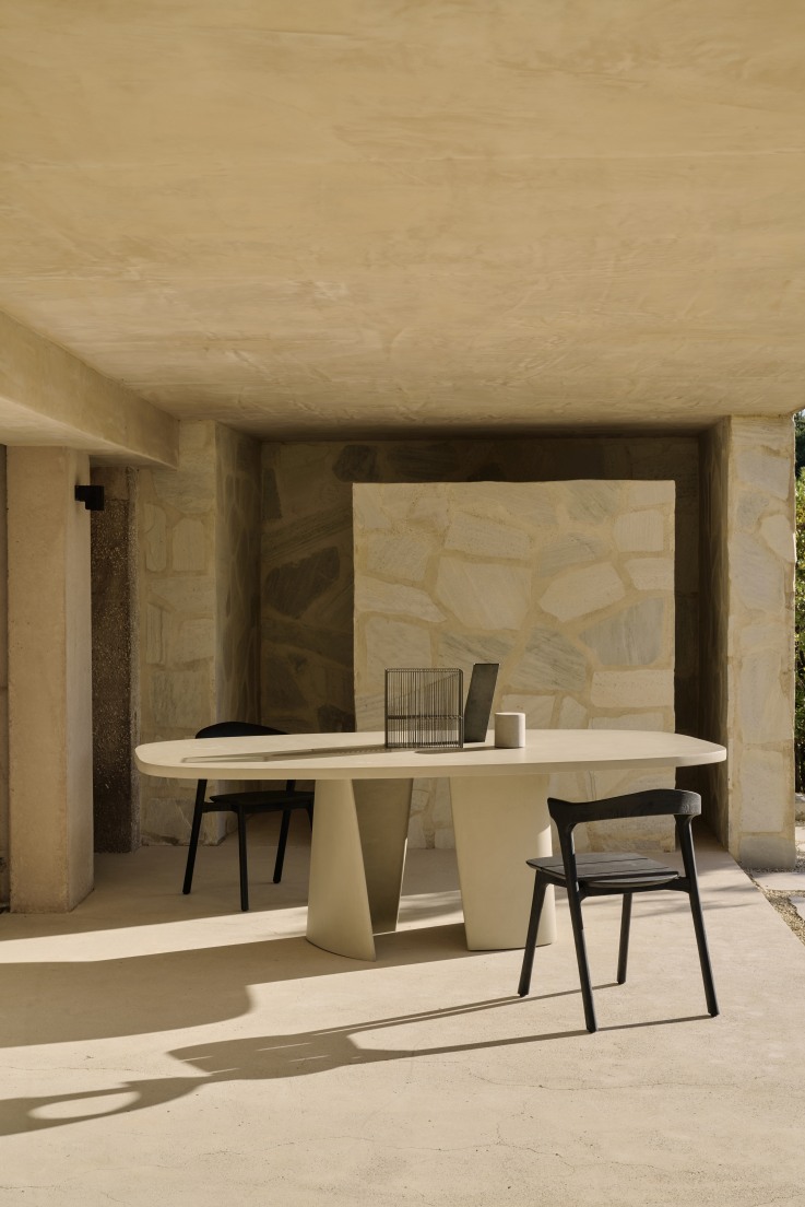 Canyon Outdoor Esstisch Beton Ethnicraft