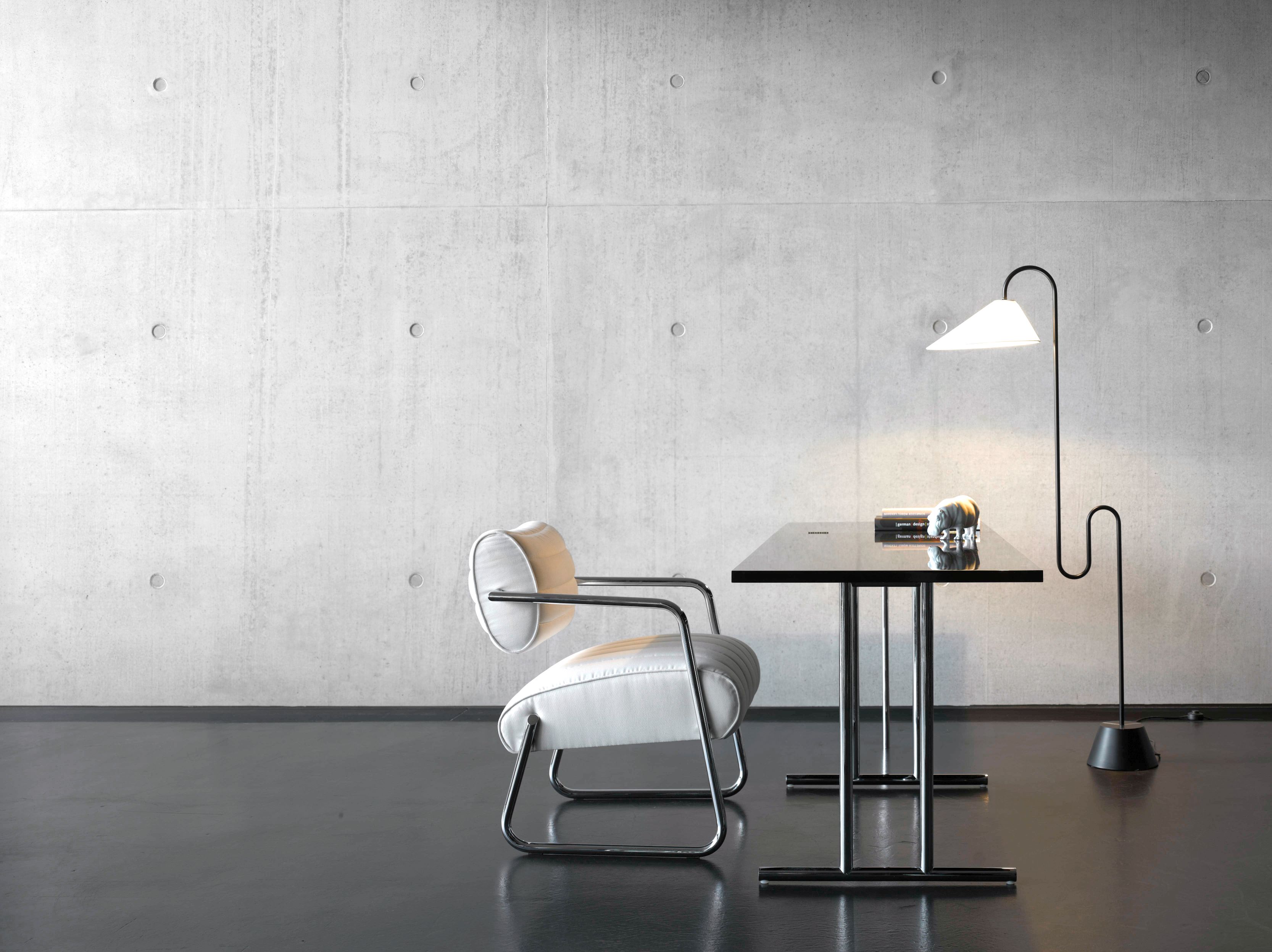 Lou Perou Ausklapptisch ClassiCon