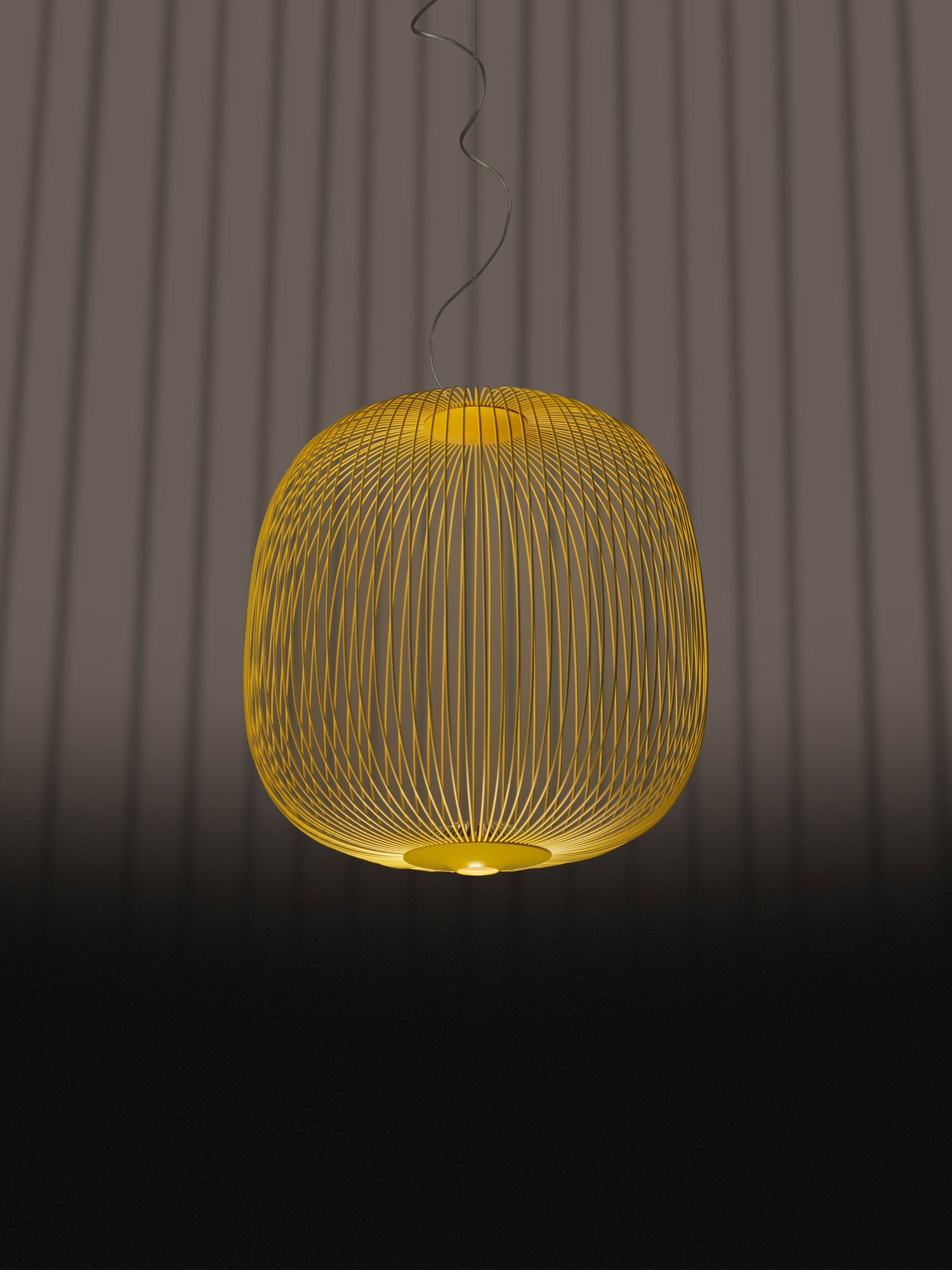 Nahaufnahme der Foscarini Spokes 2 LED Pendelleuchte in Kupfer mit filigranem Design.