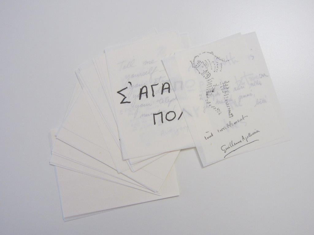 Zettelsatz für Ingo Maurer Zettel Z 6 Leuchte: Bedruckte und unbedruckte Blätter im Detail.