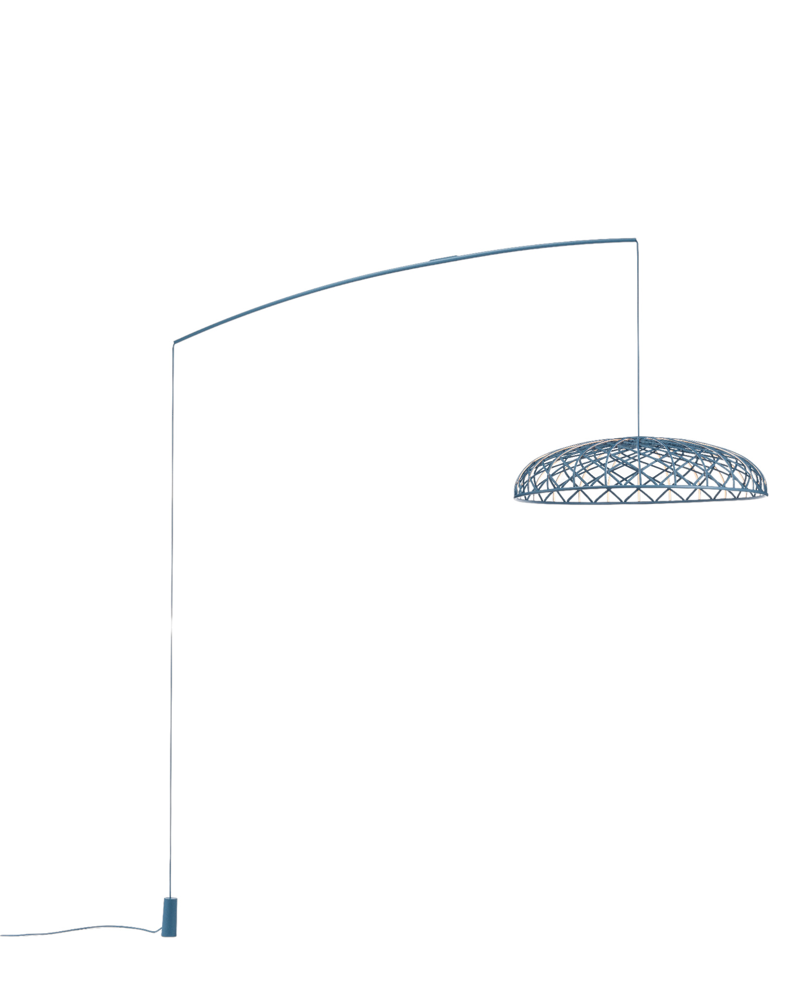 Skynest Stehleuchte in Blau Turmalin von Flos: Moderne Bogenleuchte mit filigranem Lampenschirm.